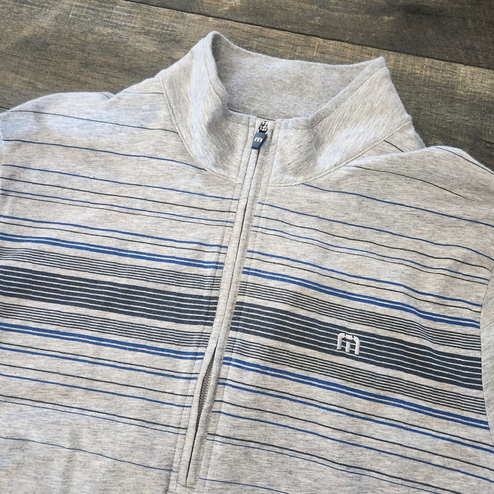TravisMathew Travis Mathew 1/4 Zip Pullover Mens Medium Gray Striped Golf Performance Pullover Knit Zip Pocket All Seasons Lightweight Size US M / EU 48-50 / 2 - 2 Thumbnail