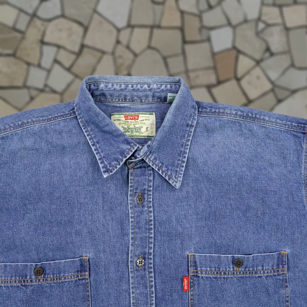 Levi's VINTAGE Levi's Shirt Mens XL Blue Denim Button-Up Red Tab Overshirt 90s Cowboy Western Casual Workwear Long Sleeve Collared Button-Up Size US XL / EU 56 / 4 - 1 Thumbnail