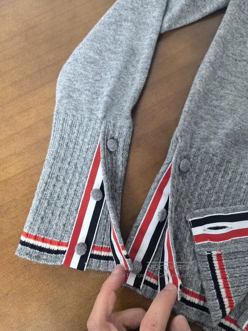 Thom Browne Thom Browne Cashmere Cardigan Size XS / US 0-2 / IT 36-38 - 2 Thumbnail