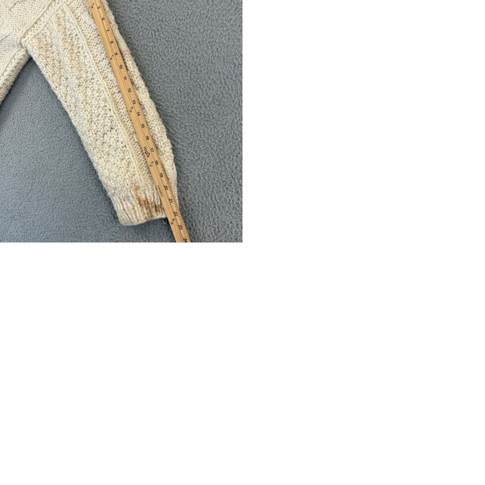 Vintage VINTAGE Artesanias Sweater Unisex Adults Large Beige Wool Cable-Knit Zip 90s Outdoor Size US L / EU 52-54 / 3 - 9 Thumbnail