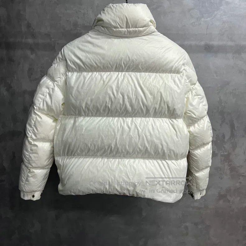 Valentino Valentino Solid color graphic print logo down jacket jacke Size XS / US 0-2 / IT 36-38 - 2 Thumbnail