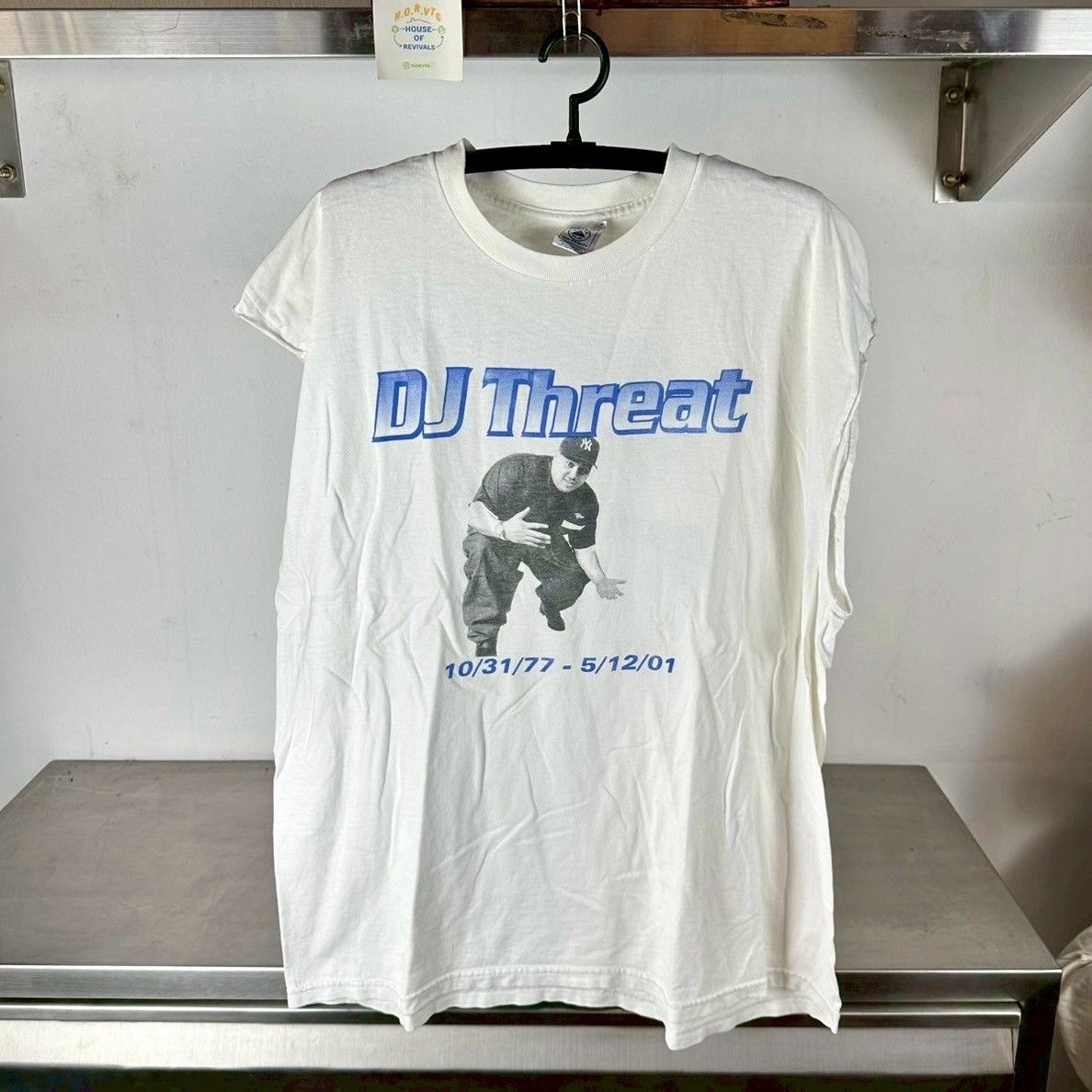 Delta × Rap Tees × Vintage Vintage 2001 Ruff Ryders DJ Threat Memorial Hip Hop Rap Tee Size US XXL / EU 58 / 5 - 1 Thumbnail