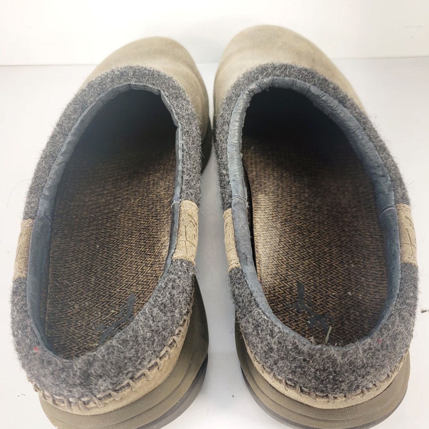Chaco Chaco Zealander Men’s Clog Size 10M Taupe Suede Nubuck Leather, Leather Lining, Leather Insole, Leather Outsole, Tan Taupe, Casual Shoes, Men Size US 10 / EU 43 - 7 Thumbnail