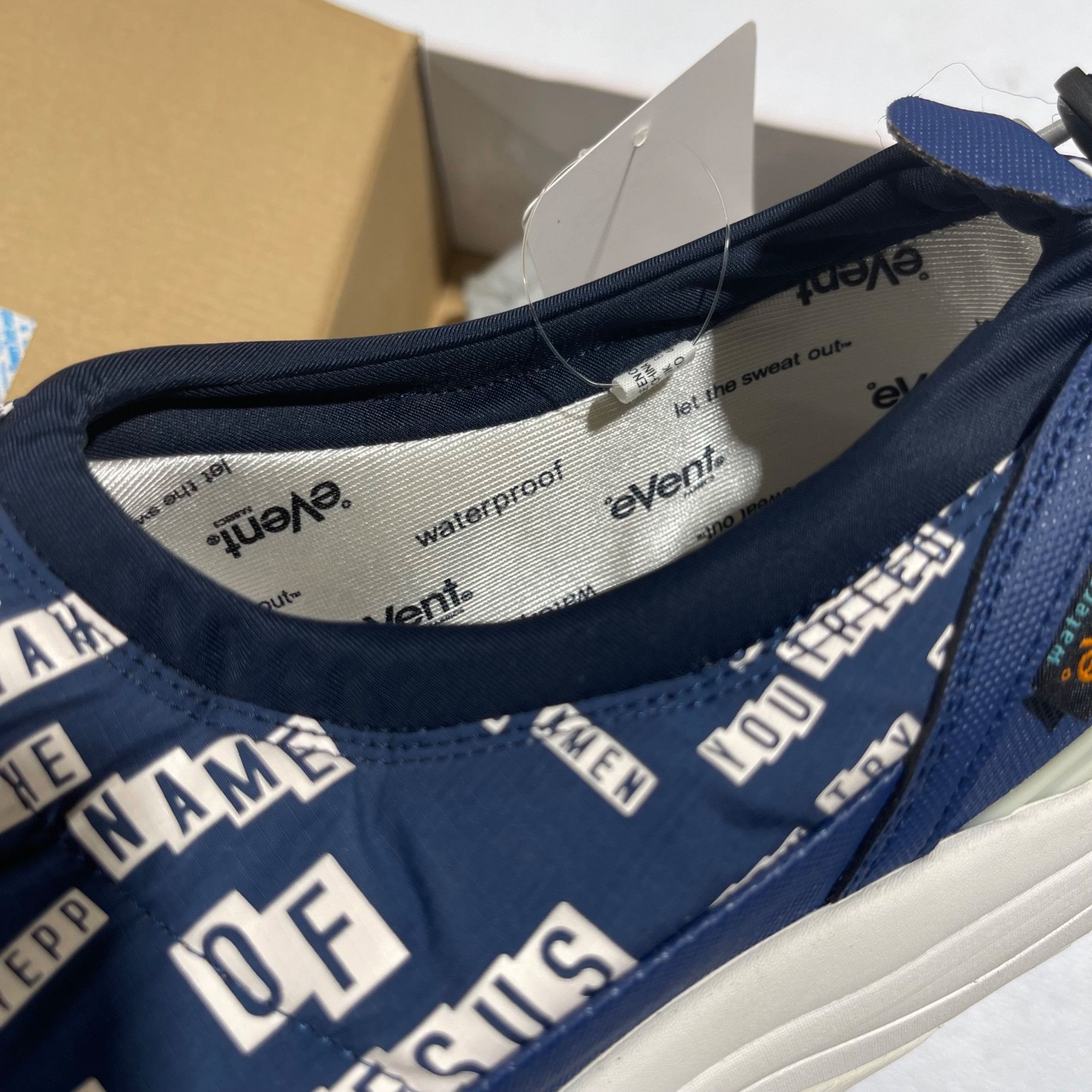NIB SUICOKE x SEVENTH HEAVEN NAVY LOW EDITION PEPPER US 11