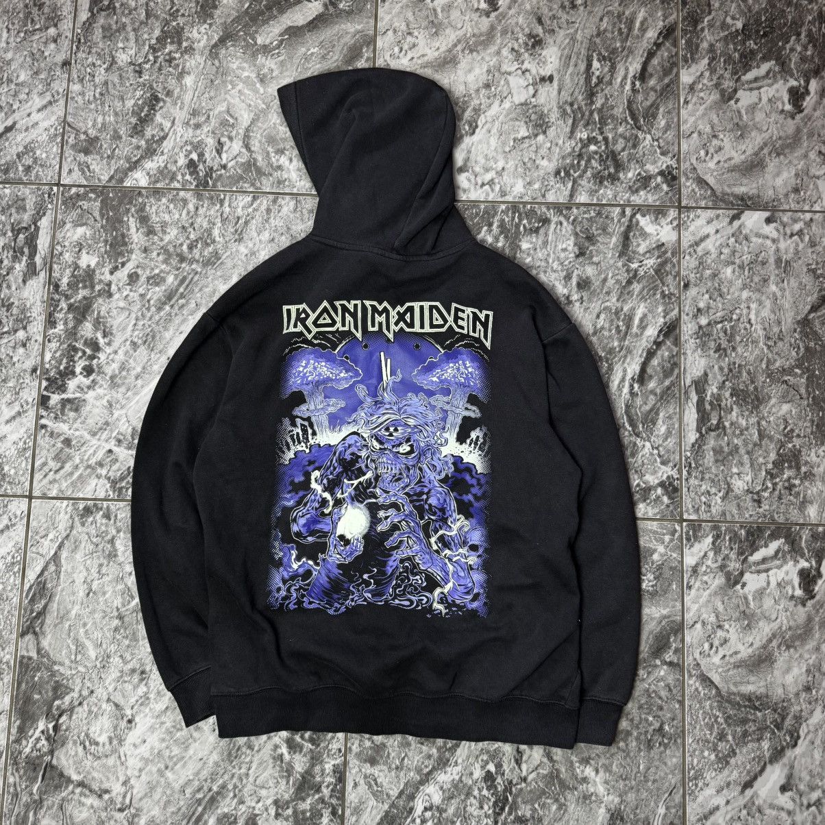 H&M × Iron Maiden × Vintage Iron Maiden x H&M Over Print Glow In The Dark Hoodie Size US M / EU 48-50 / 2 - 1 Thumbnail