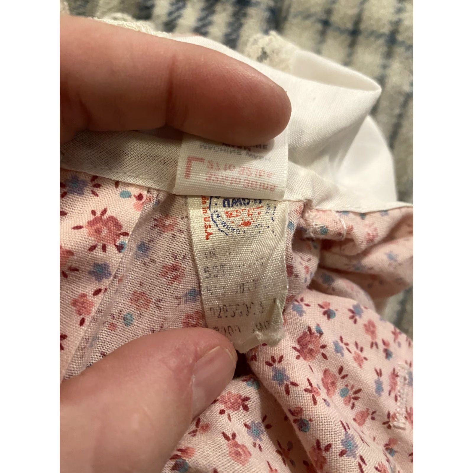 Sears VINTAGE Sears Pioneer Farm Dress Little Girls Floral & Lace Size L 24 Month Pink 1970s Size ONE SIZE - 4 Thumbnail