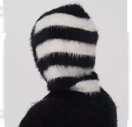 Handmade × Japanese Brand Streetwear Fluffy Striped Balaclava Hat Unisex Size ONE SIZE - 4 Thumbnail