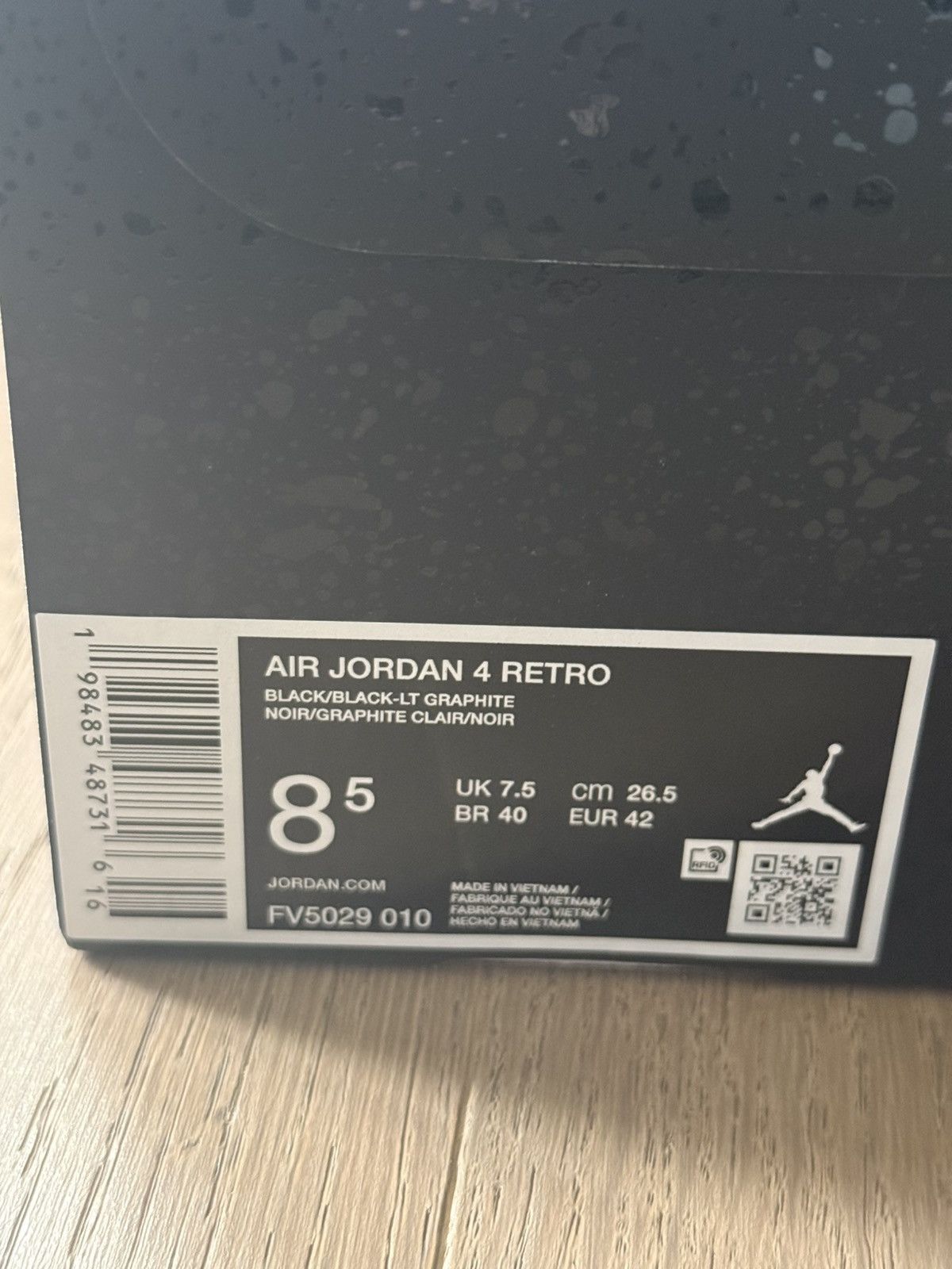 Jordan Brand JORDAN 4 BLACK CAT (2025) 100% AUTHENTIC SIZE 8.5 IN HAND Size US 8.5 / EU 41-42 - 10 Thumbnail