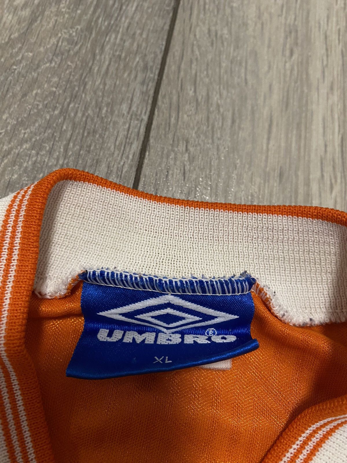Umbro Vinatge 90s Jersey Umbro Berkeley Arms Bognor Regis Pub Bar Size US XL / EU 56 / 4 - 4 Thumbnail