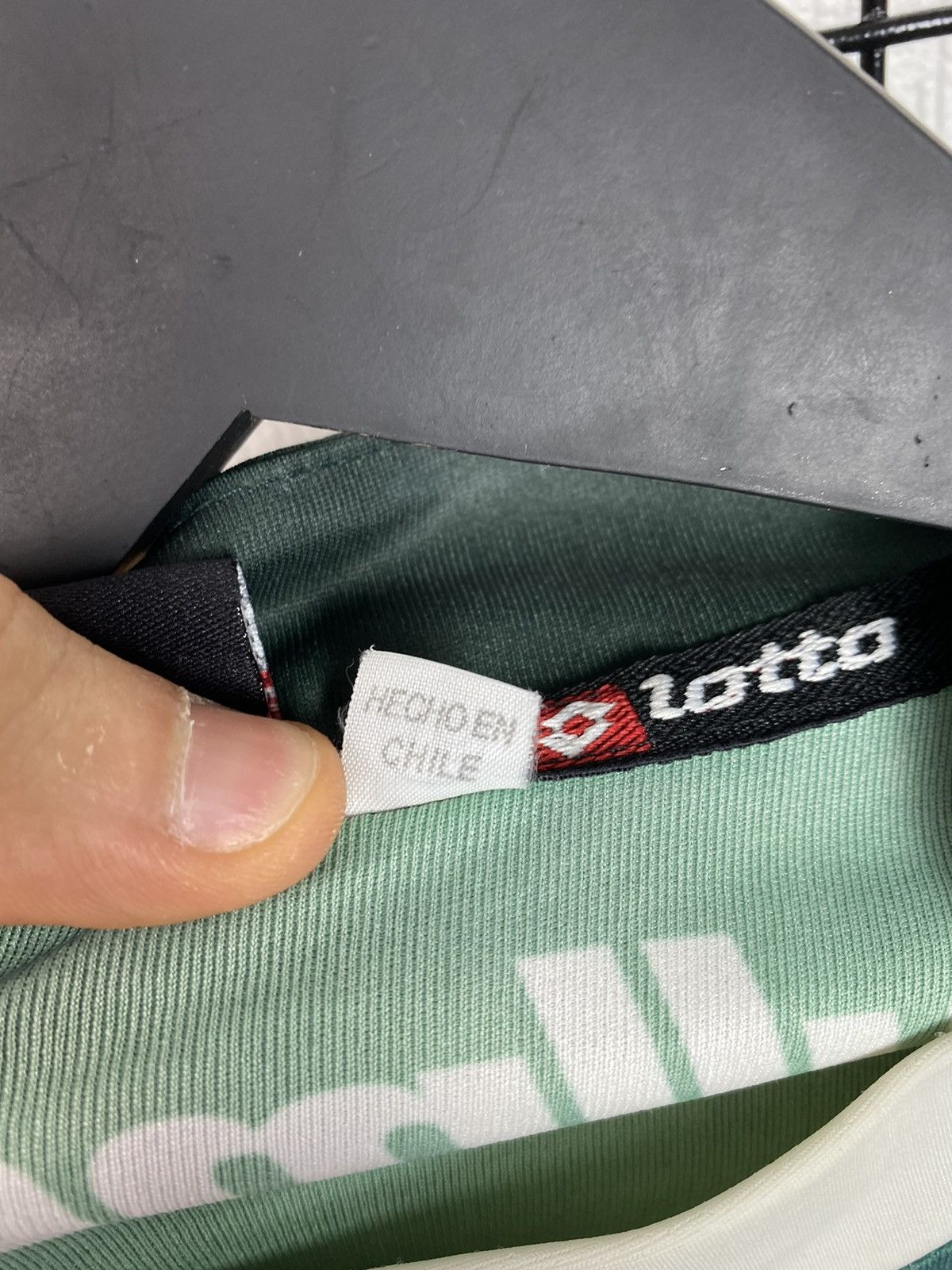 Lotto Sport Rare Santiago Wanderers Lotto 2005 soccer jersey camiseta Size US S / EU 44-46 / 1 - 15 Thumbnail
