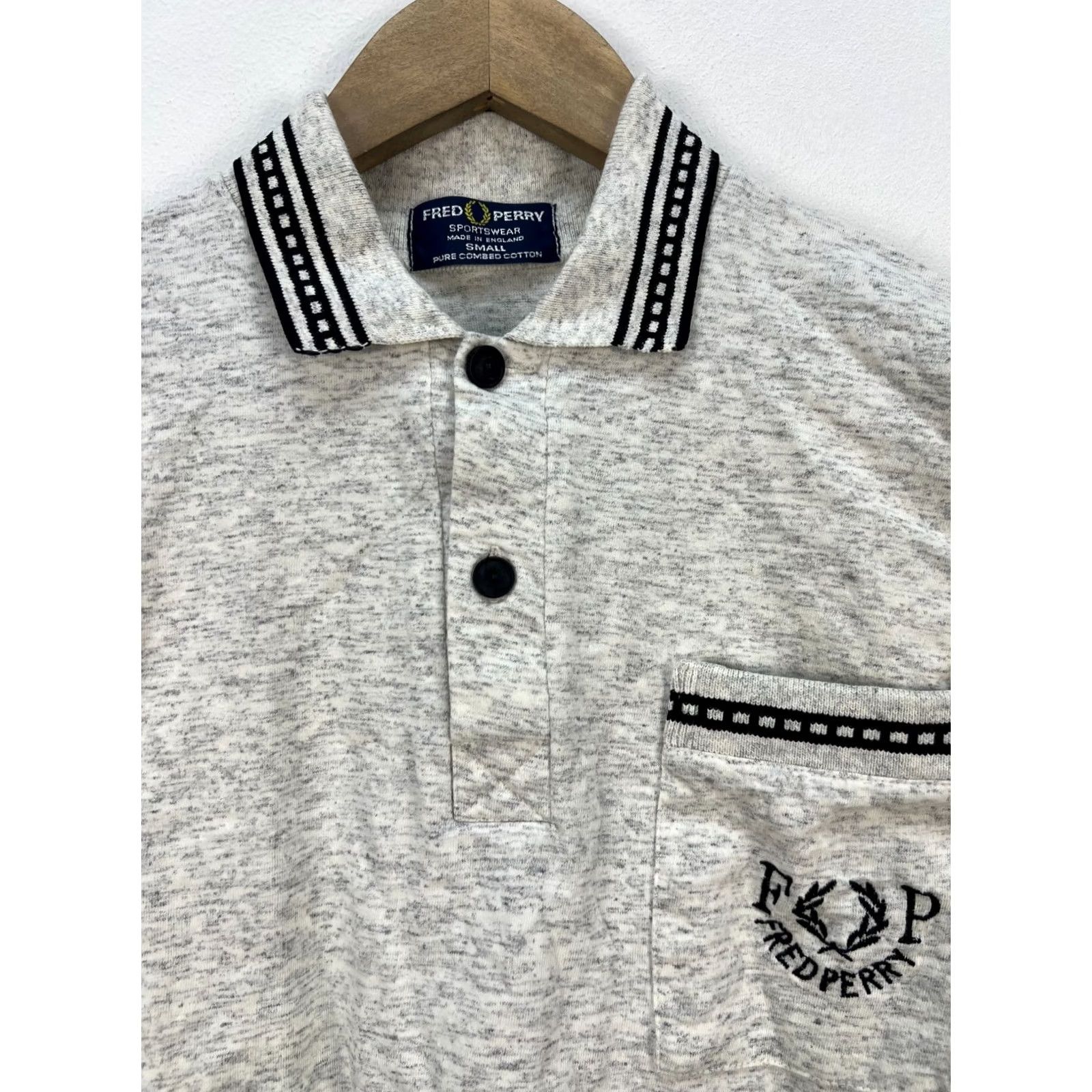 Fred Perry Fred Perry Polo Shirt Mens S 90s Vintage Made in England Short Sleeve Gray Beige Polo Size US S / EU 44-46 / 1 - 2 Thumbnail