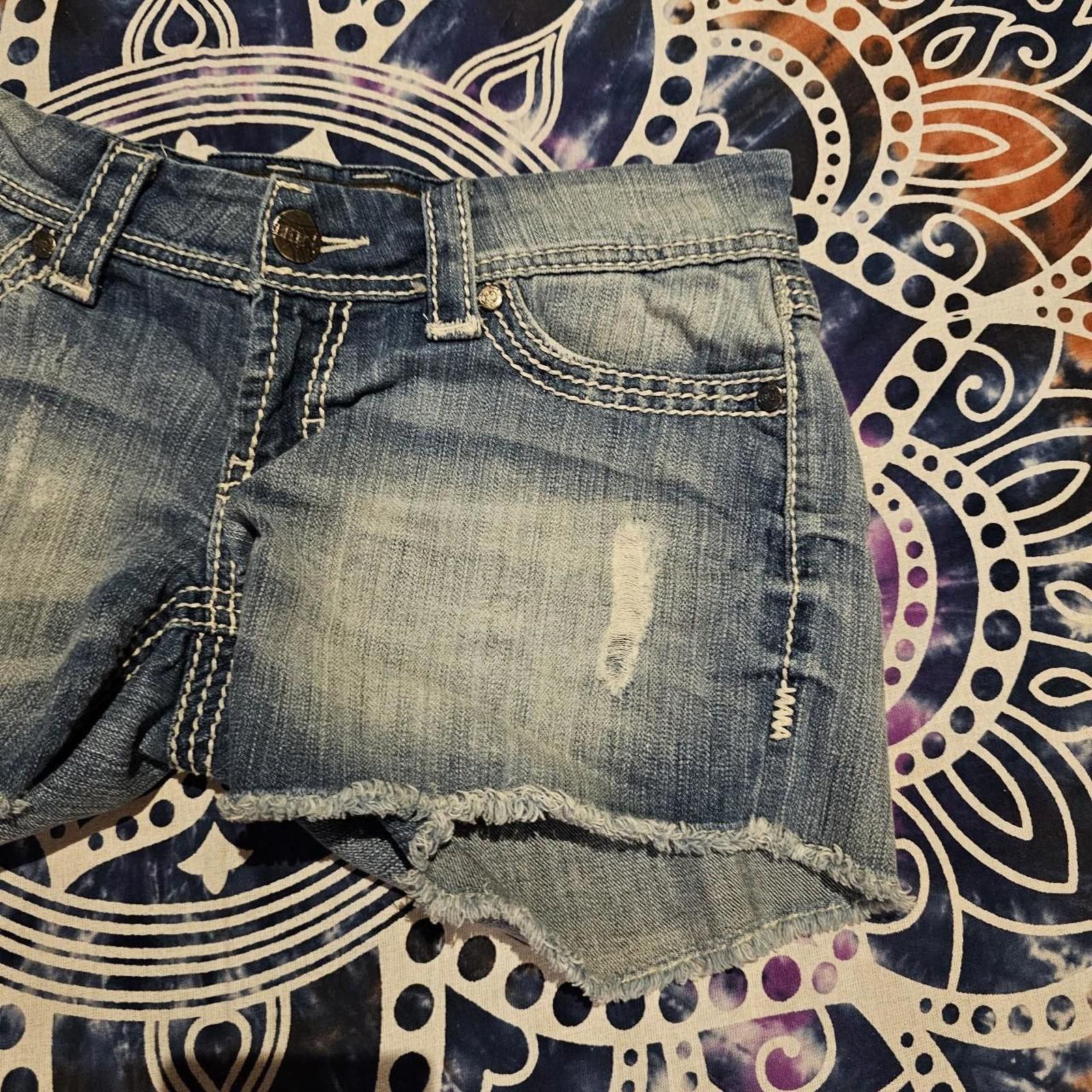 BKE BKE Sabrina Women's Blue Jean Cutt-off Shorts Size 27" / US 4 / IT 40 - 3 Thumbnail