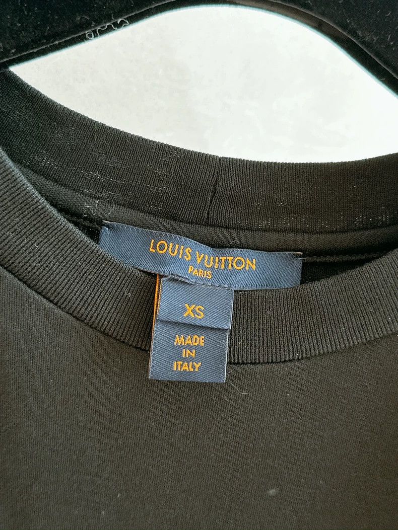 Louis Vuitton Louis Vuitton Embroidered Badge T-Shirt Dress 2503-Nextarro Size XS / US 0-2 / IT 36-38 - 8 Thumbnail
