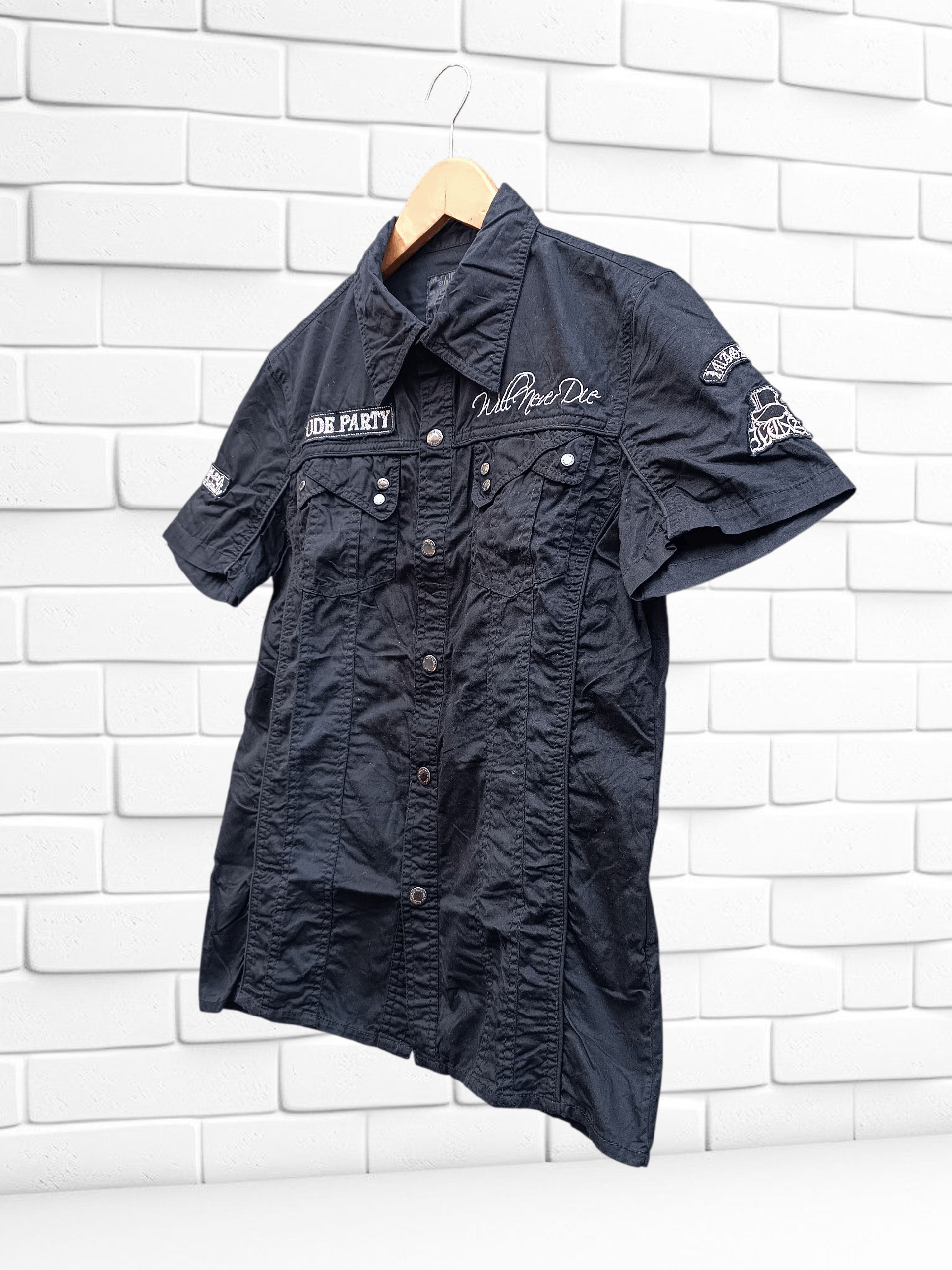 In The Attic Vintage In The Attic Short Sleeve Shirt Gothic Grunge Style Size US M / EU 48-50 / 2 - 2 Thumbnail