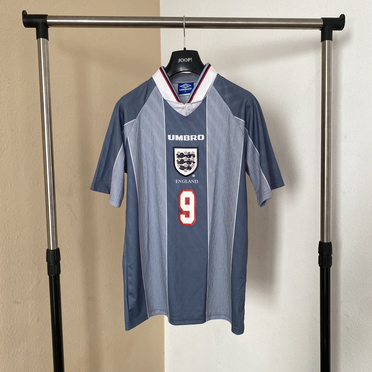 Vintage Vintage Jersey England Umbro 1996 -Shearer 9 Size US L / EU 52-54 / 3 - 1 Thumbnail