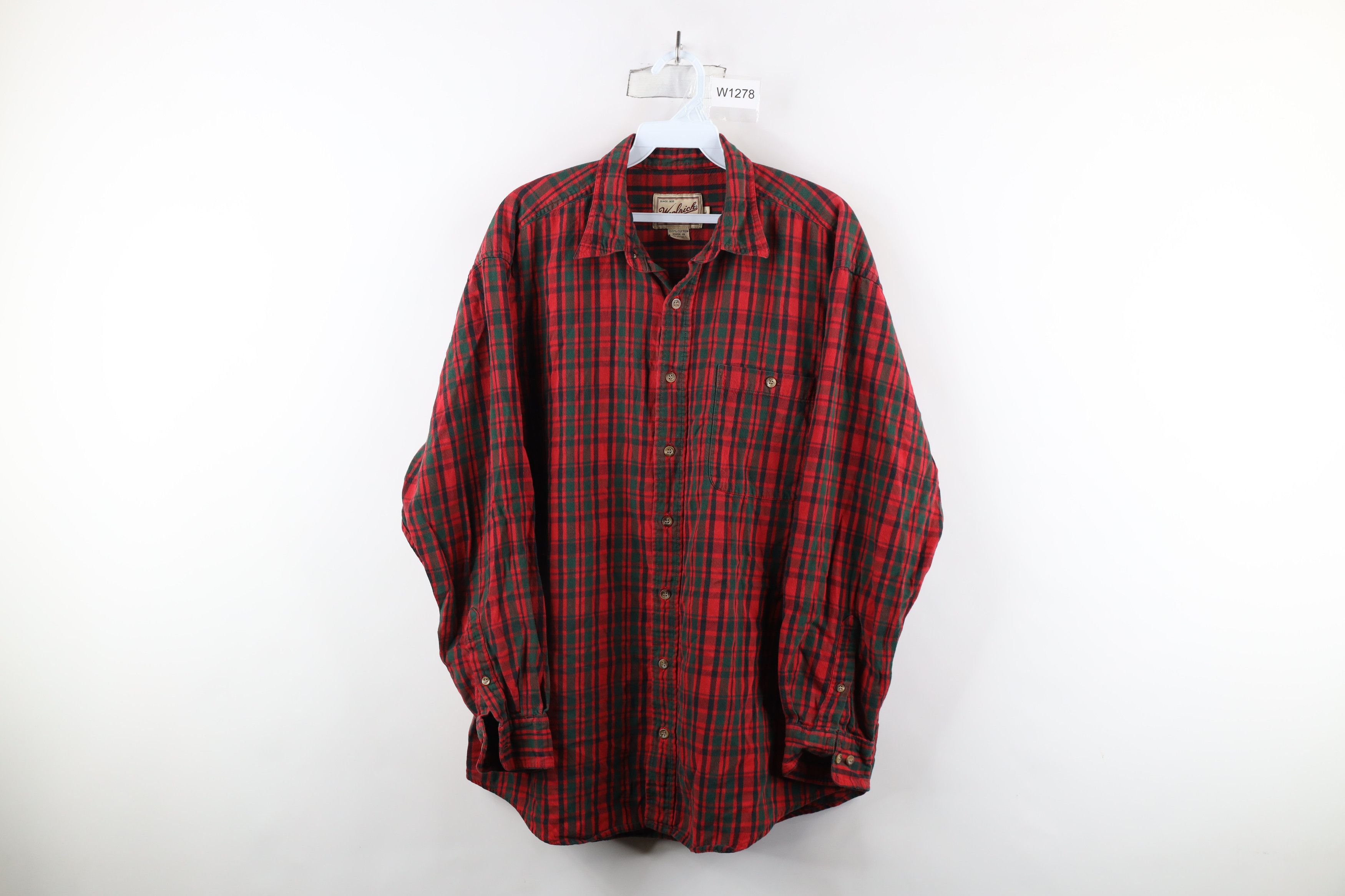 Vintage × Woolrich Woolen Mills Vintage 90s Woolrich Collared Flannel Button Shirt Red Plaid Size US L / EU 52-54 / 3 - 1 Thumbnail