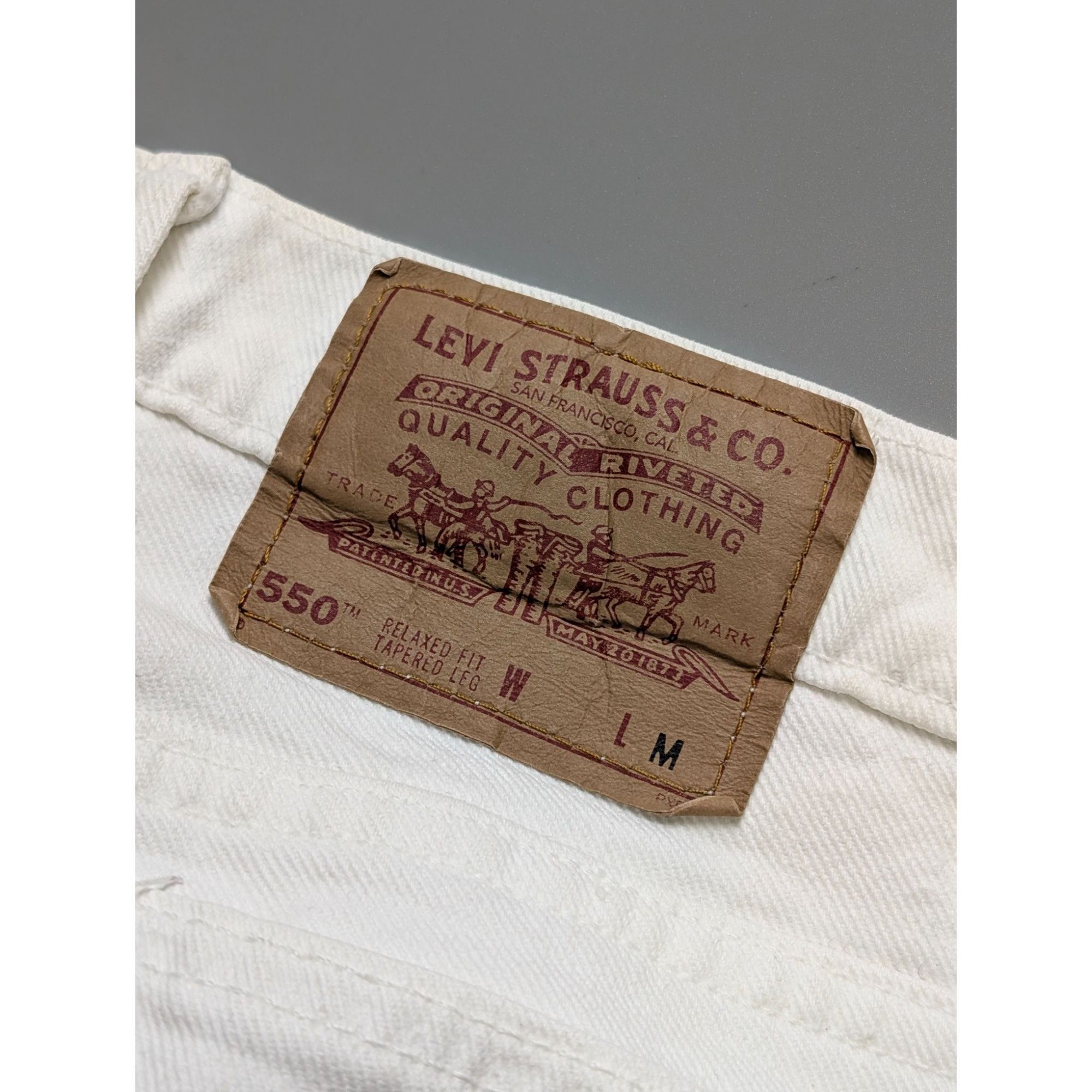 Levi's Levi's 550 Made in USA White Denim Jeans Pants Size 27" / US 4 / IT 40 - 13 Thumbnail