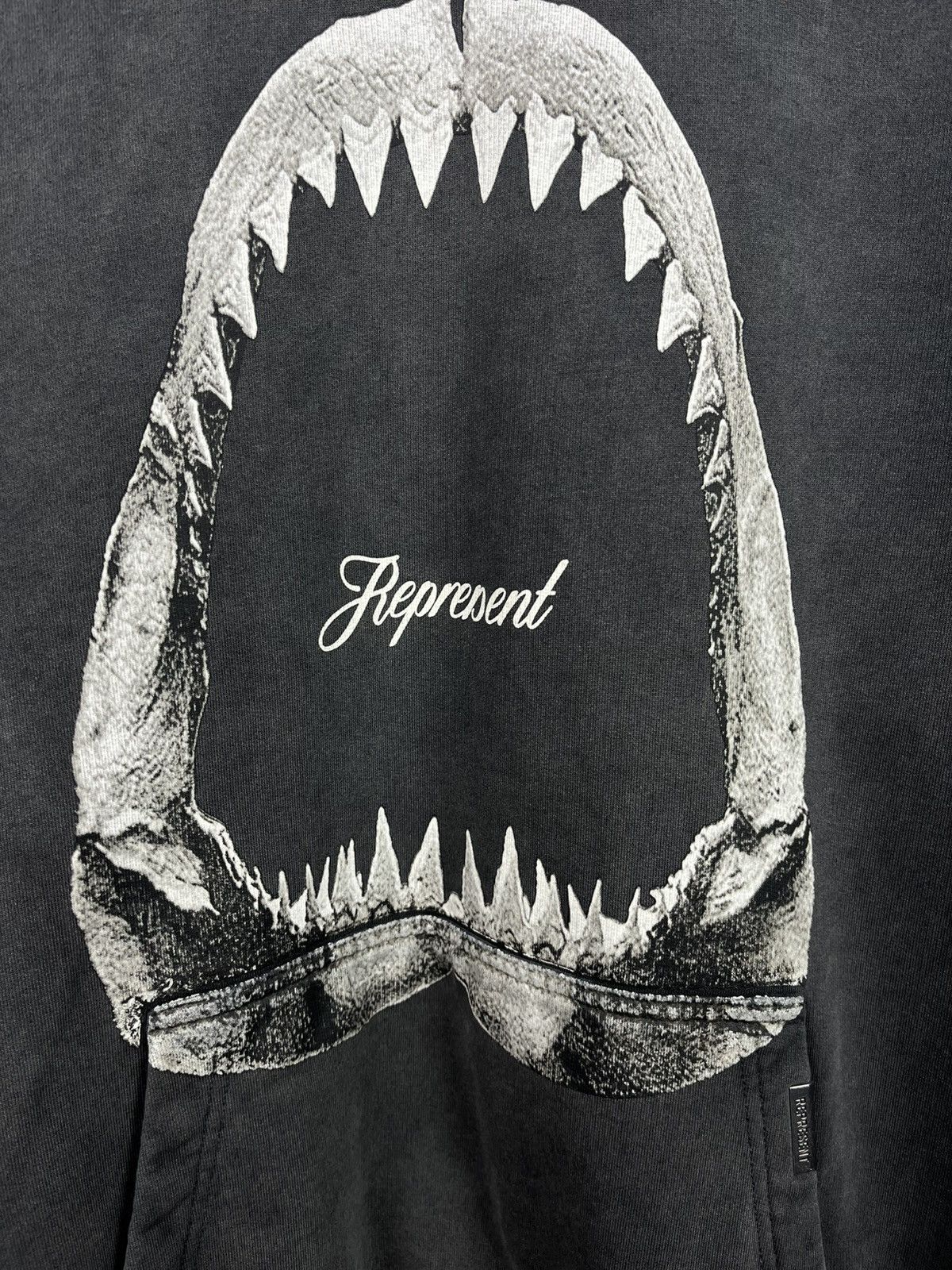 Represent Clo. Represent Shark Jaws Print Hoodie Rare Hype Streetwear Y2K Size US S / EU 44-46 / 1 - 5 Thumbnail