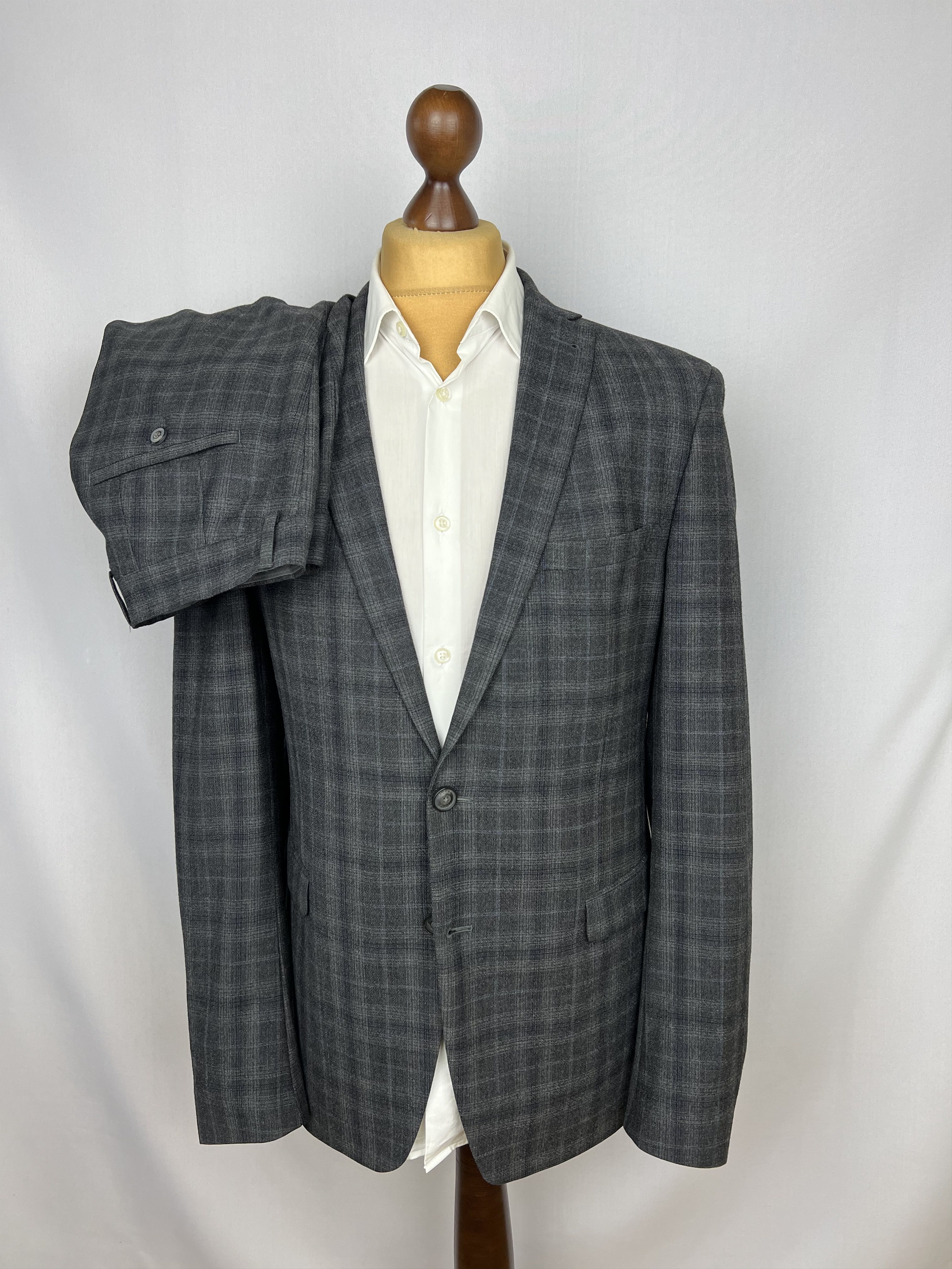 Italic CACHAREL x Zignone 100% Pure Wool Plaid Slim 2 Piece Suit Size 42R - 1 Thumbnail