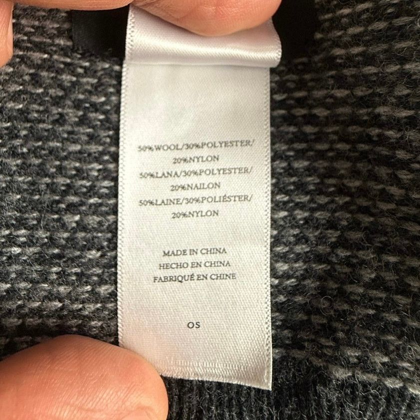 Rails Rails Gray Wool Scarf - One Size - Excellent Condition Size ONE SIZE - 4 Thumbnail