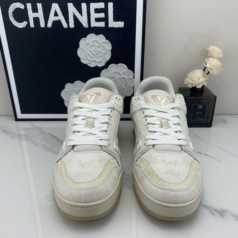 Louis Vuitton Louis Vuitton Trainer Classic Sneaker for Men -2508 Size US 8 / EU 41 - 2 Thumbnail