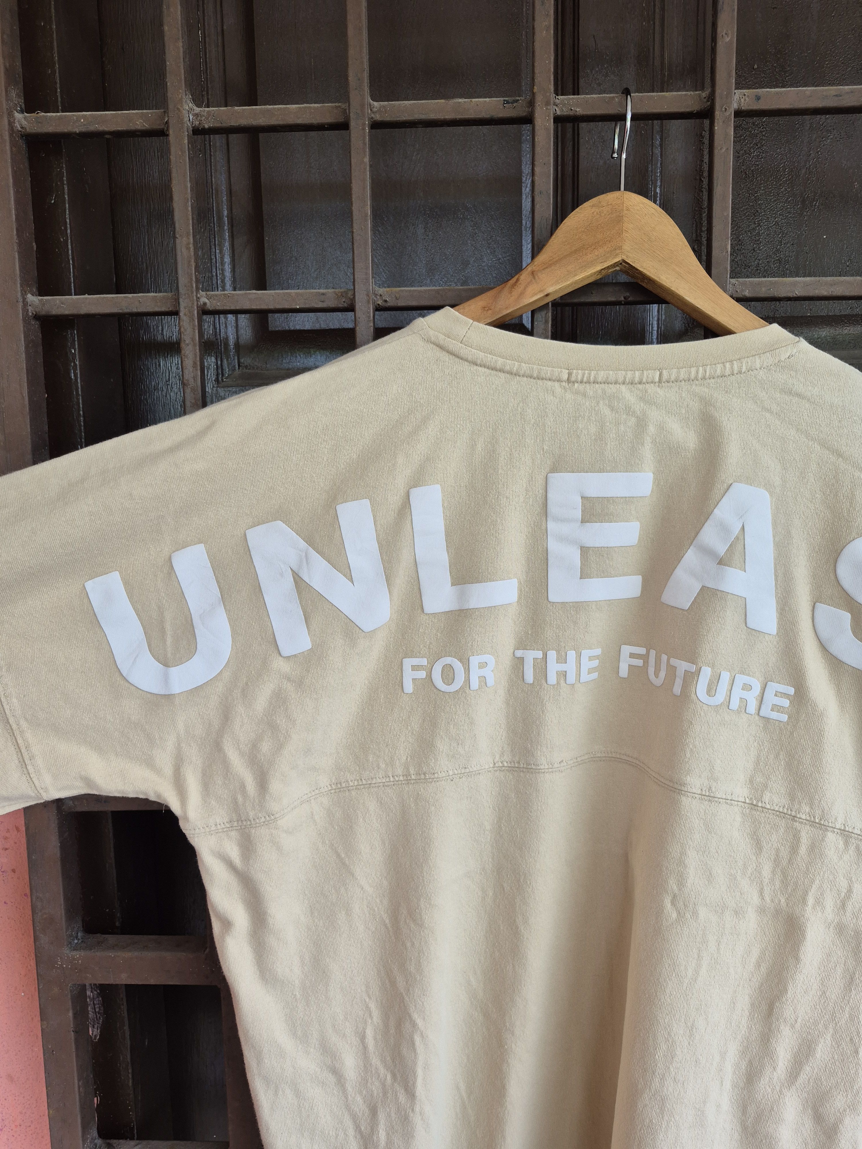 Japanese Brand 🔥Unleash The Future Big Logo Spellout Tee Size US M / EU 48-50 / 2 - 4 Thumbnail