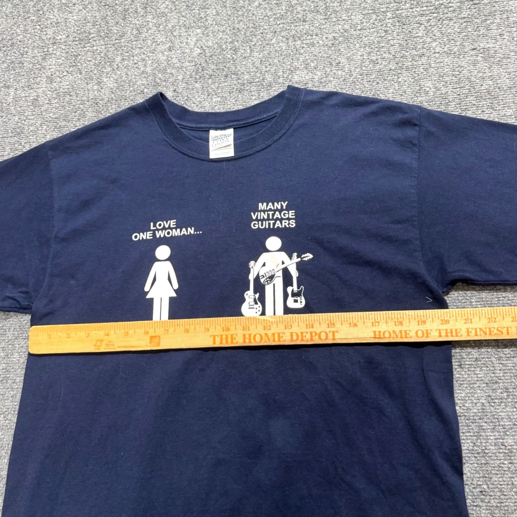 Gildan VINTAGE Gildan Heavy Cotton T Shirt Men L Navy Blue Y2K 90s VTG Guitar T-shirt Mens L Blue Size US L / EU 52-54 / 3 - 5 Thumbnail