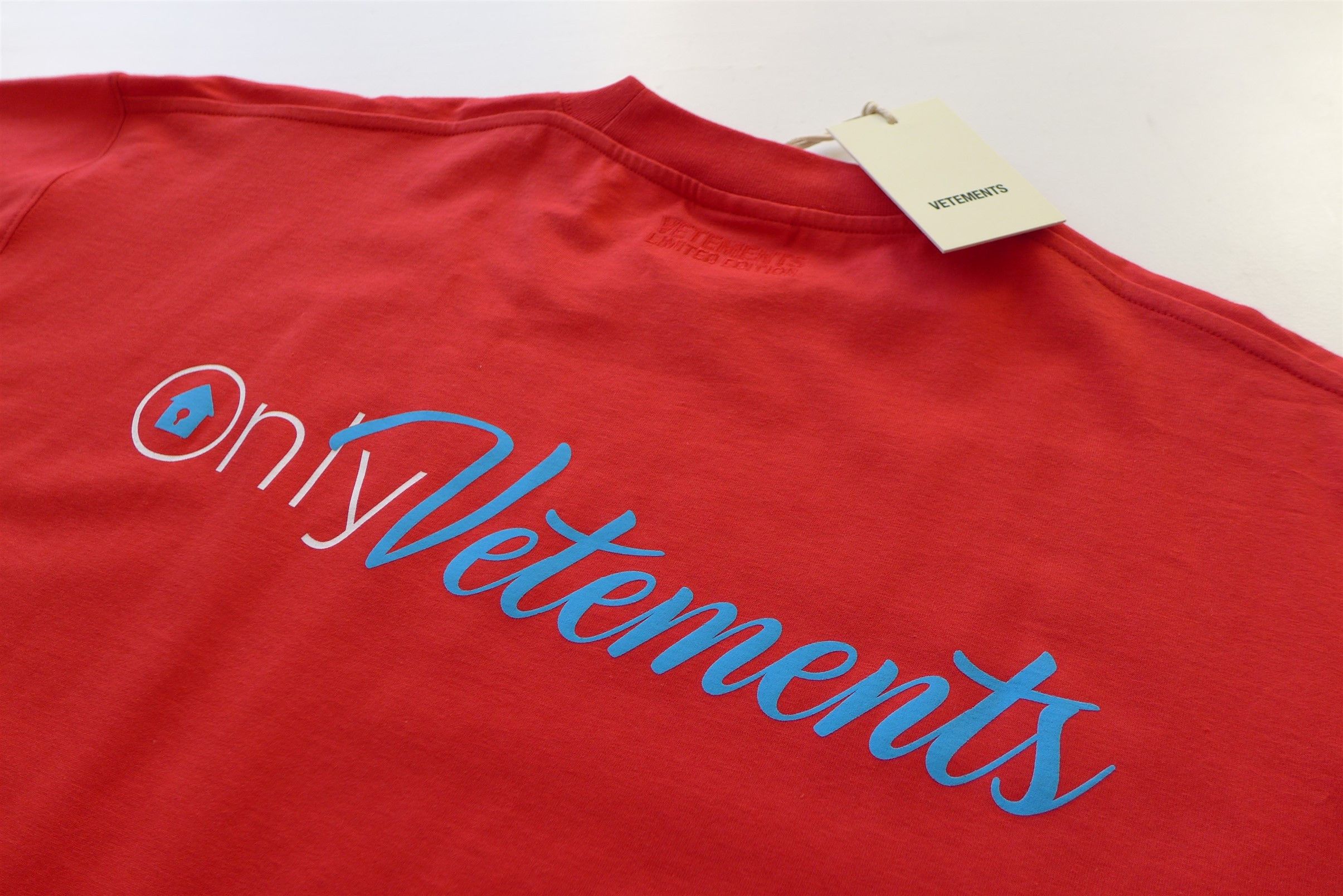 Vetements Vetements Oversized OnlyVetements Red T-Shirt Size US XS / EU 42 / 0 - 5 Thumbnail