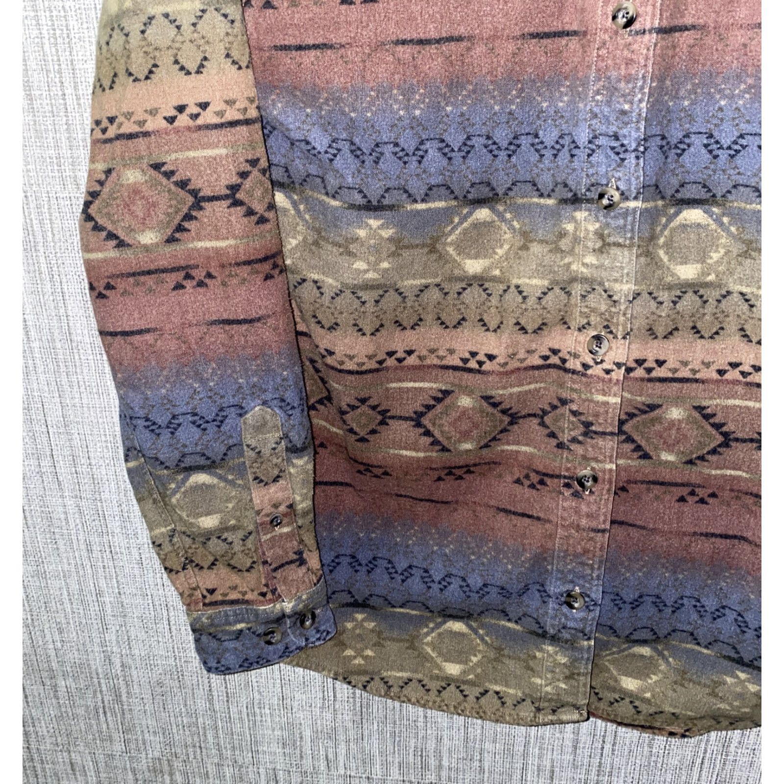 Vintage Cabela’s Shirt Womens Long Sleeve Button-Front Geometric Print Brown Size M Regular Womens Size M / US 6-8 / IT 42-44 - 4 Thumbnail