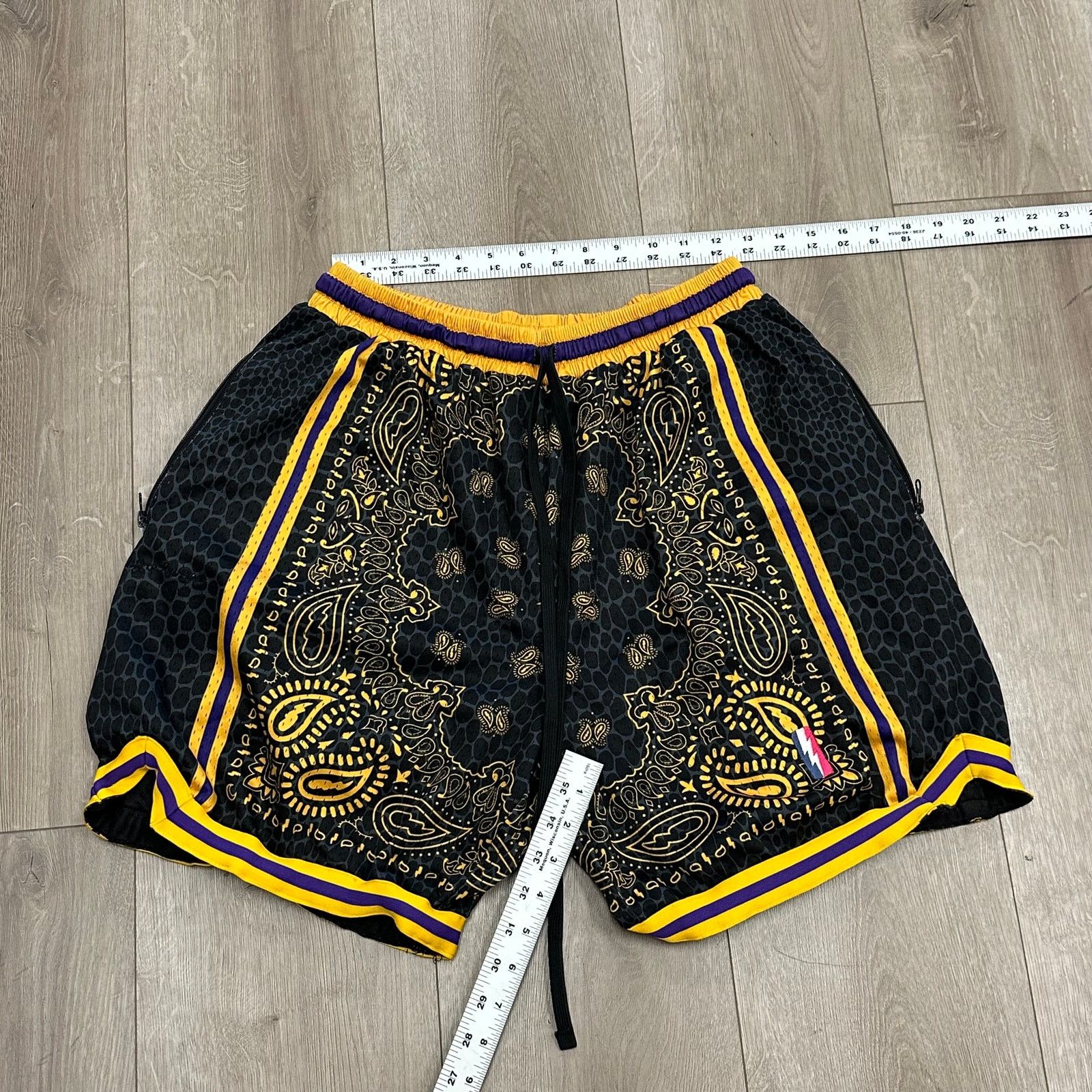 Trillest Trillest Collect and Select Kobe Bryant Black Mamba Shorts Size US 30 / EU 46 - 3 Thumbnail