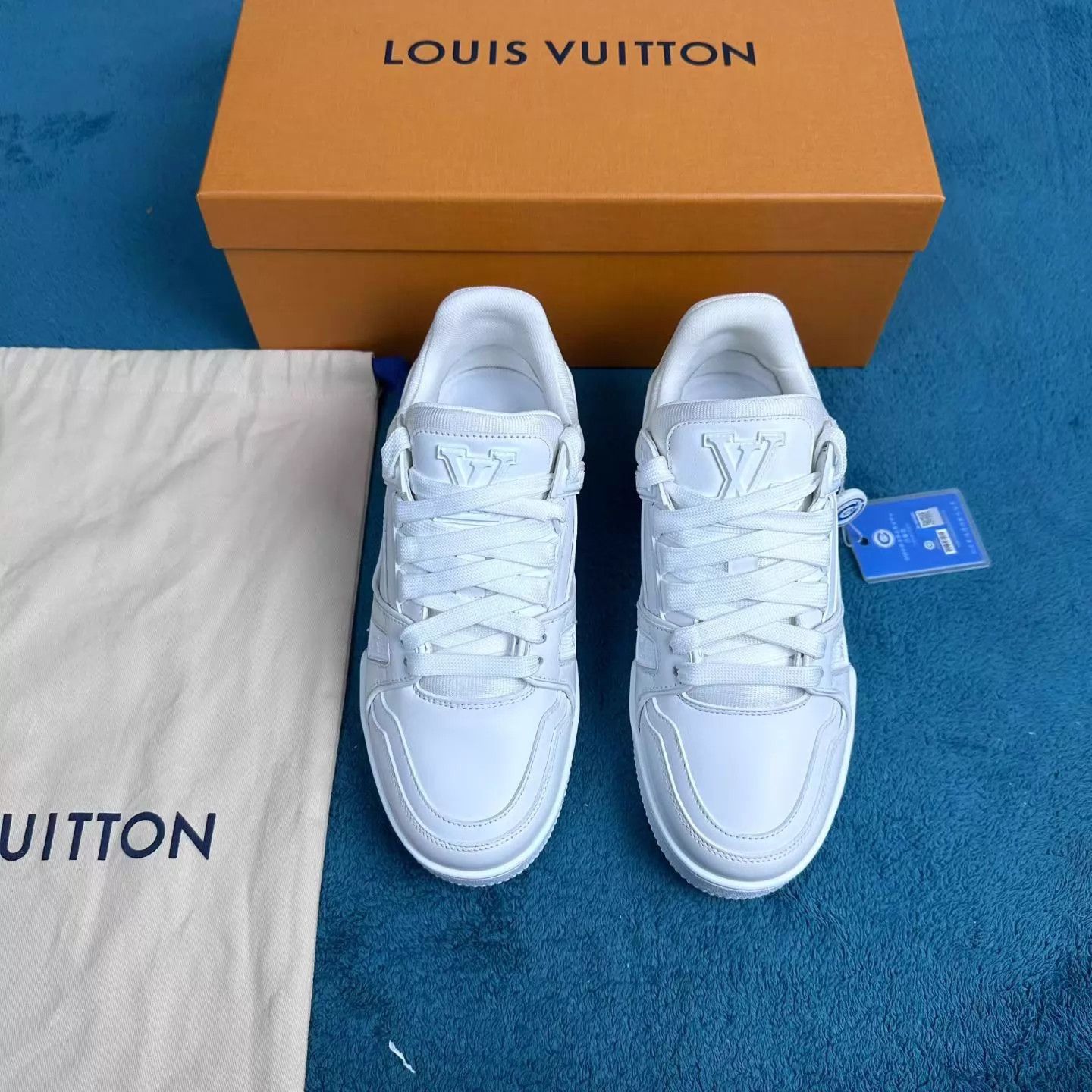 Louis Vuitton LV Trainer Low-Top Sneaker White 37.5 Size US 7 / IT 37 - 1 Thumbnail