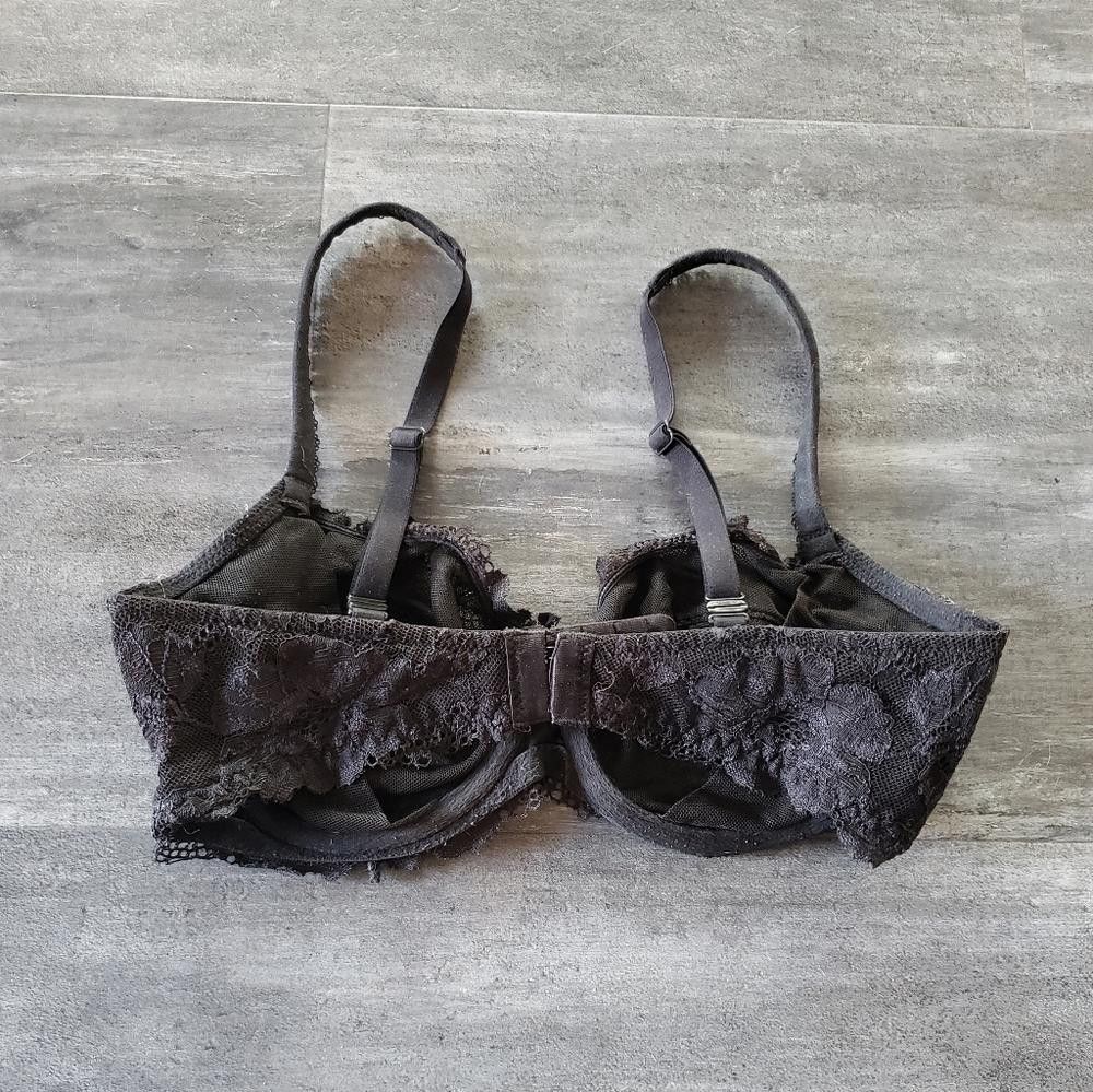 Designer Black Classic Lace VS Unlined Demi Bra Size ONE SIZE - 2 Thumbnail