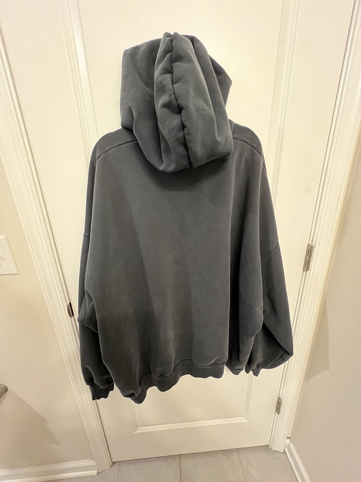 Adidas × Balenciaga Adidas X Balenciaga Trefoil Hoodie in Dark Green Size US XXL / EU 58 / 5 - 2 Thumbnail