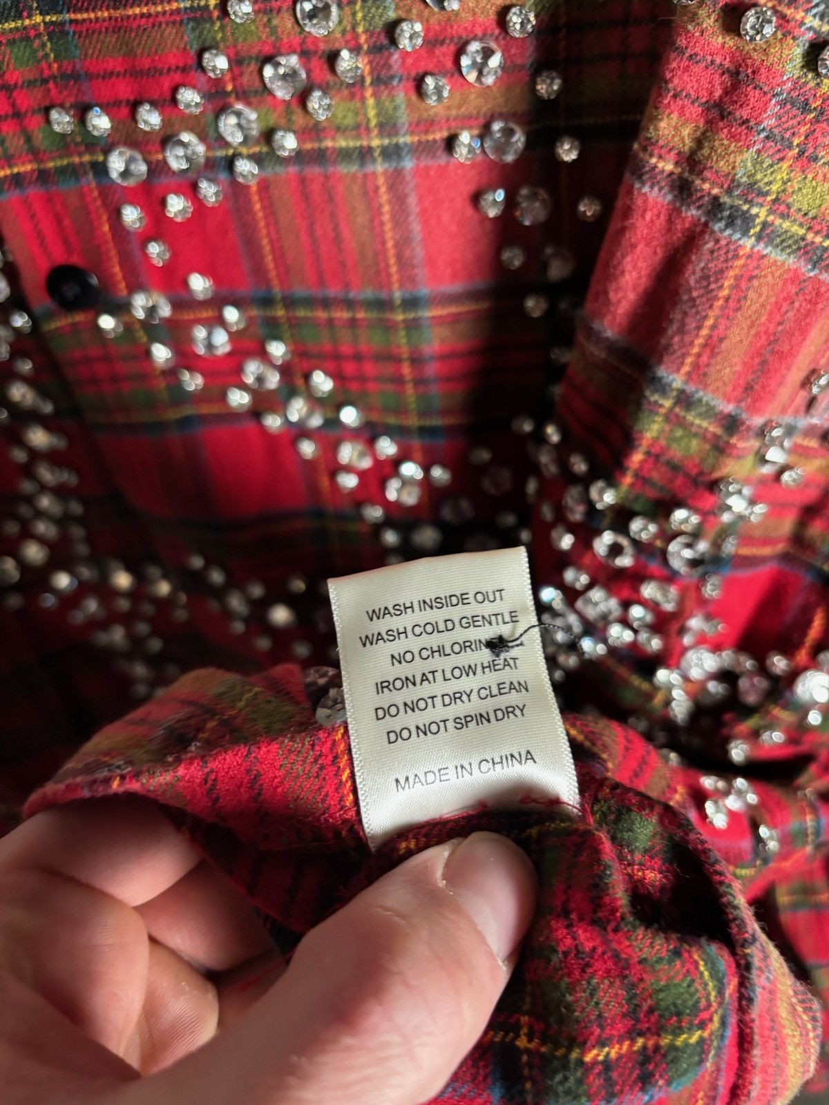 Vale Vale Forever Haze Flannel 'Red' Size US M / EU 48-50 / 2 - 7 Thumbnail
