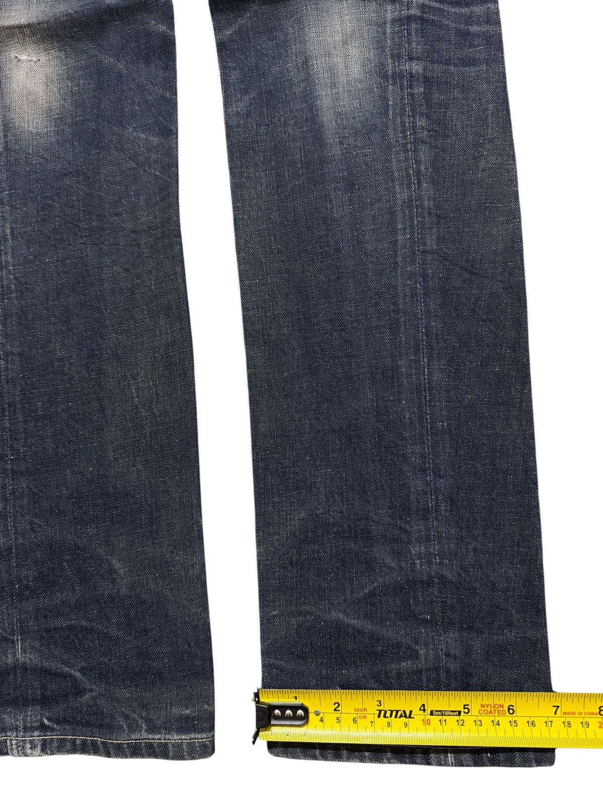 Levi's Vintage 90s Levis Engineered Faded Wash Twisted Leg Size US 31 - 13 Thumbnail