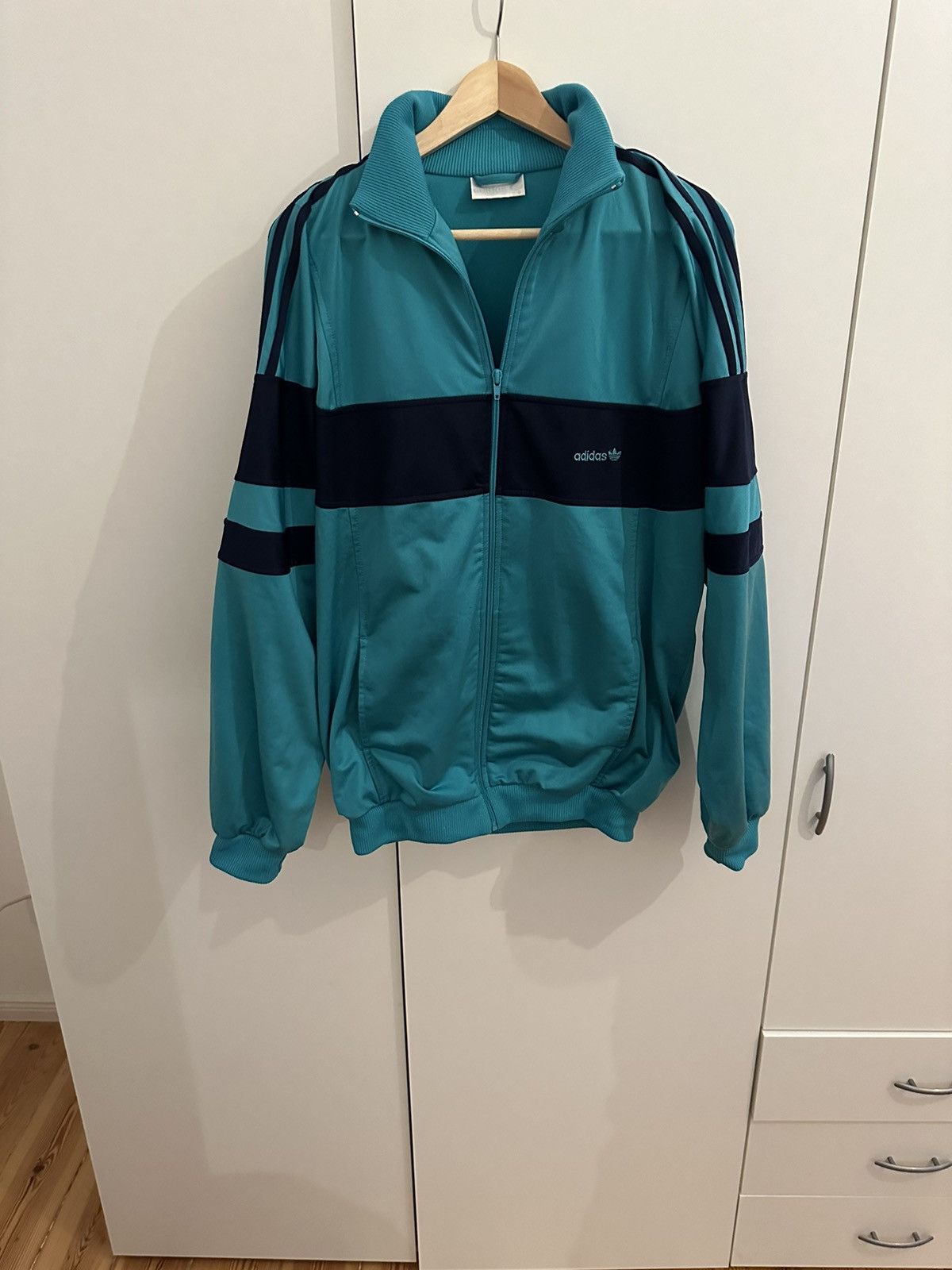 Adidas Adidas Jacket Size L Vintage vintage Retro Jacke Size US L / EU 52-54 / 3 - 2 Thumbnail