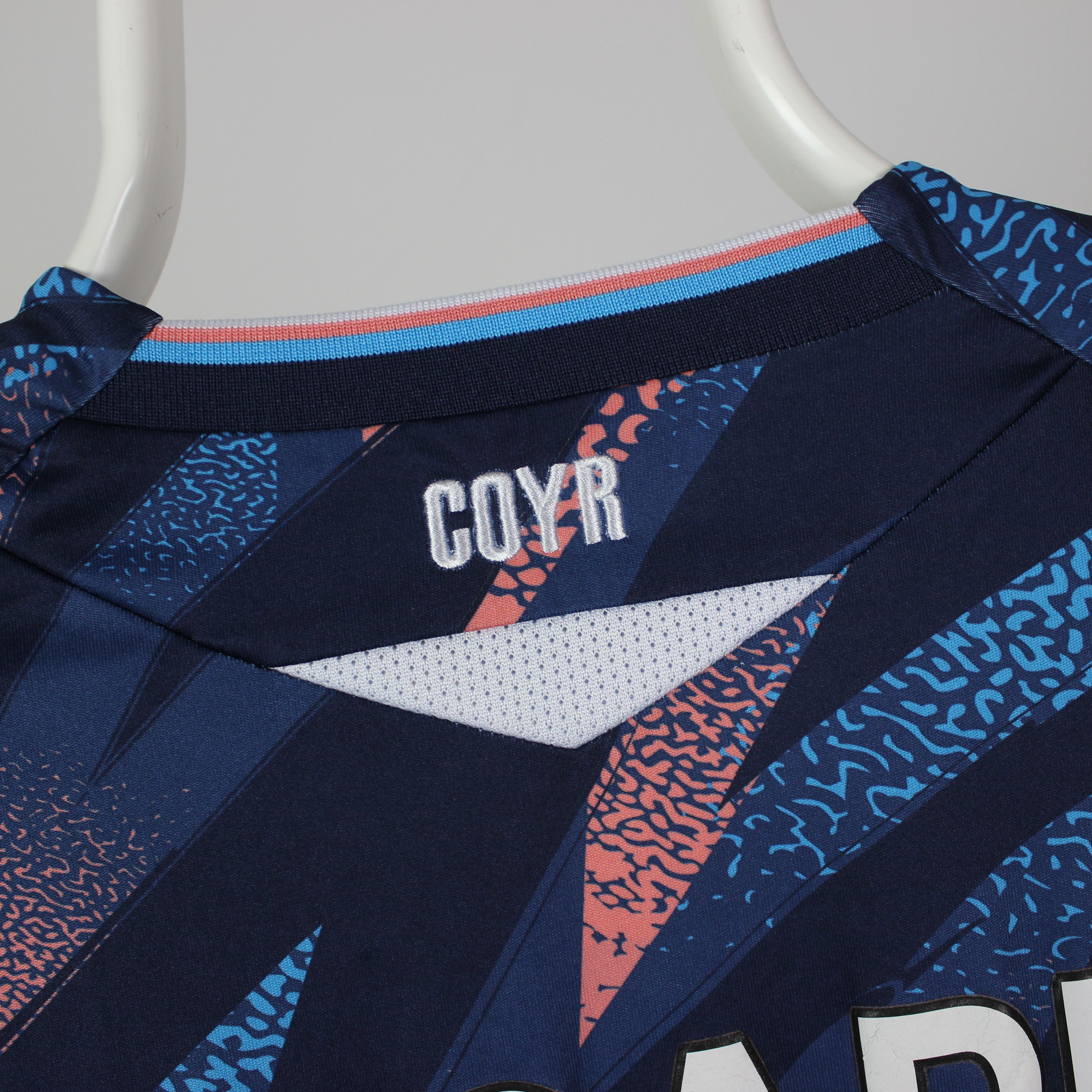 Macron Nottingham Forest Football Shirt - 2022 / 2023 - XLarge Size US XL / EU 56 / 4 - 13 Thumbnail