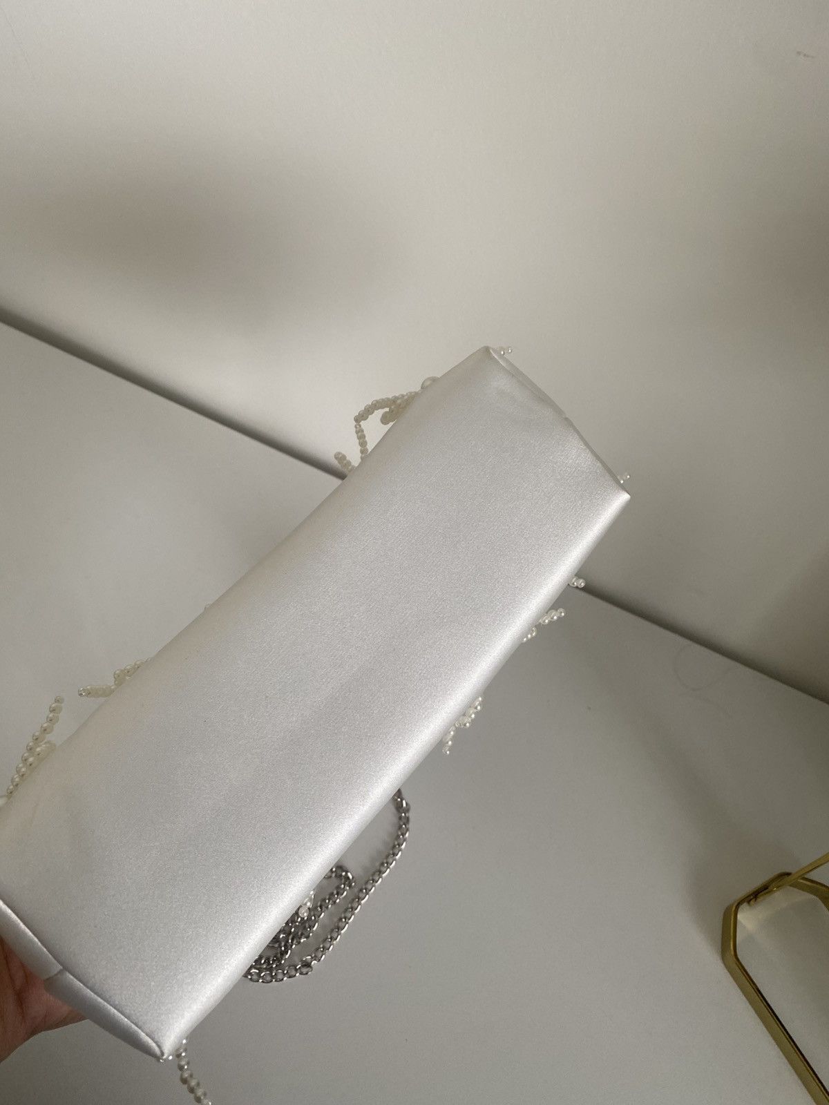 Other Sincerely Jules White Clutch With Pearl Bow Embelishments Size ONE SIZE - 9 Thumbnail