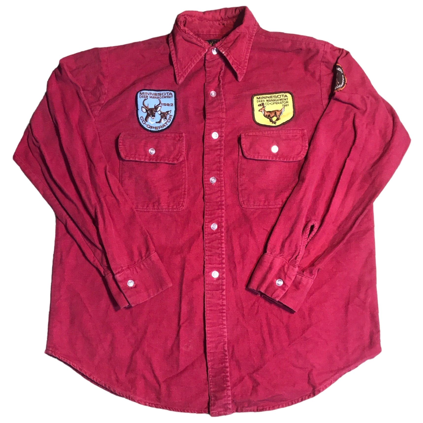 Vintage VINTAGE Klondike Button-Up Shirt Red M Men's 80s Minnesota Deer Management Cooperation Hunting Outdoor Cotton Long Sleeve Button Front Collared Size US M / EU 48-50 / 2 - 2 Thumbnail