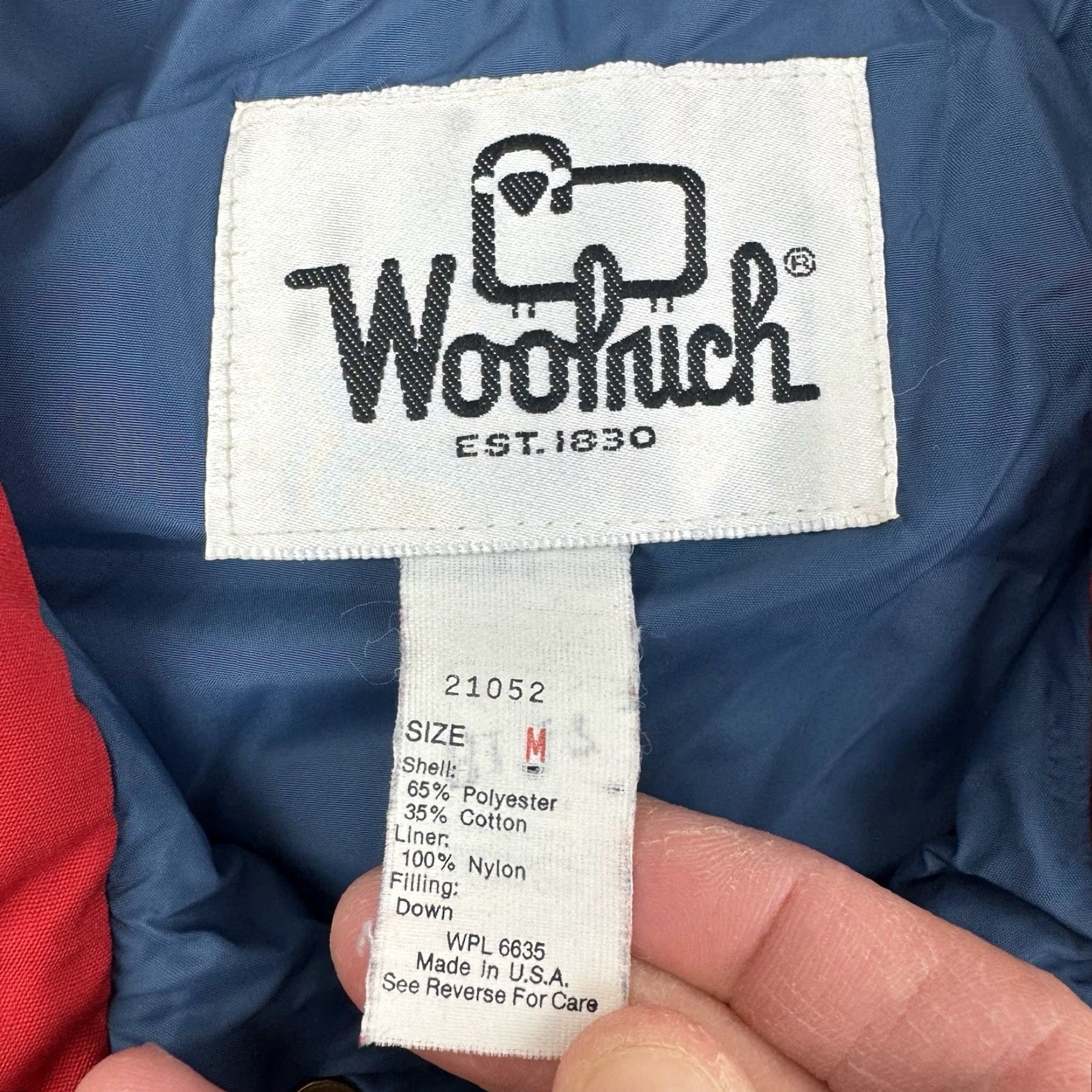 Vintage VINTAGE Woolrich Jacket Men M Down Puffer Solid Red 80s 90s USA Snap Collar Outdoor Casual Travel Size US M / EU 48-50 / 2 - 5 Thumbnail