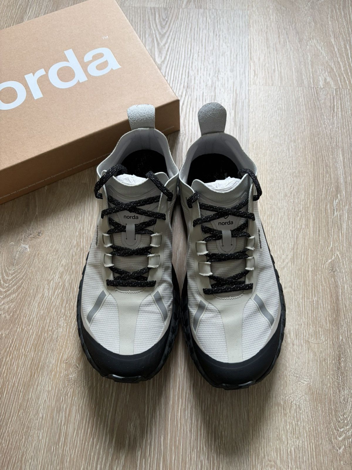norda Norda 001A (Cinder) Size US 9.5 / EU 42-43 - 2 Thumbnail