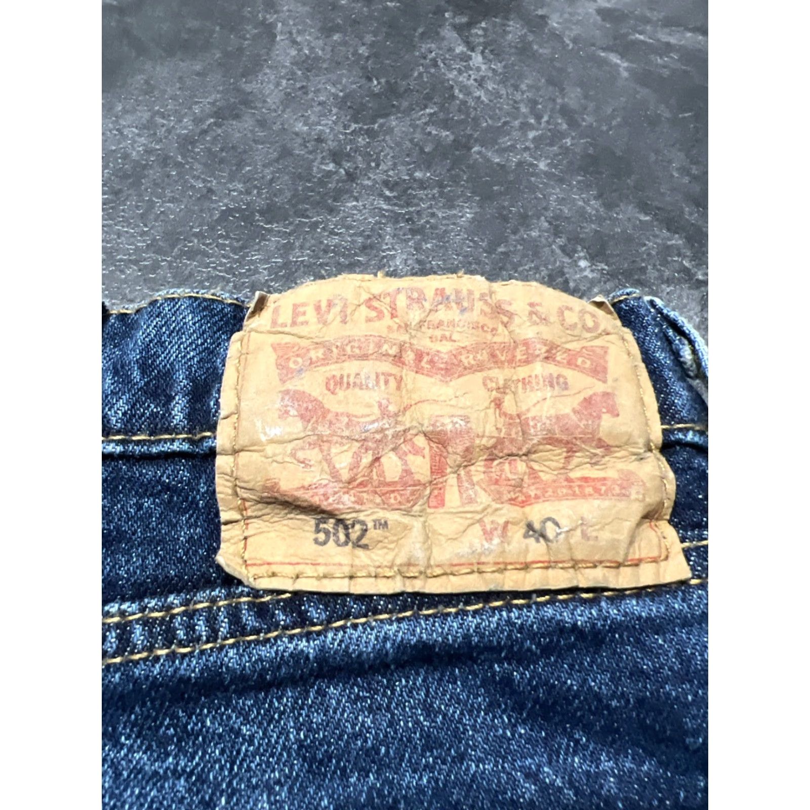 Levi's Levi's Men’s 502 Bermuda Shorts Size 40 Blue Denim Cotton Blend Zipper Fly Size US 40 / EU 56 - 4 Thumbnail