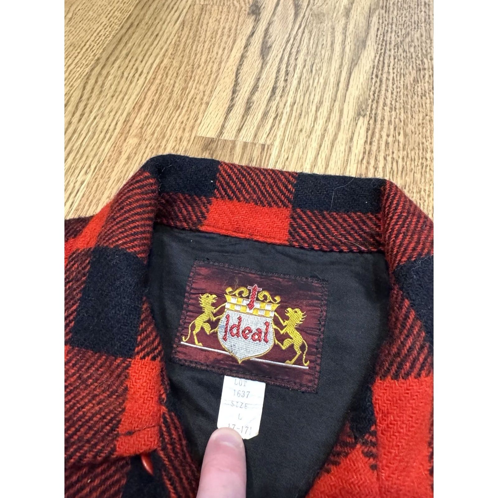IDEA VINTAGE Ideal Button-Up Camp Wool Shirt Men L Check Red 50s 60s USA Buttons Size US L / EU 52-54 / 3 - 2 Thumbnail