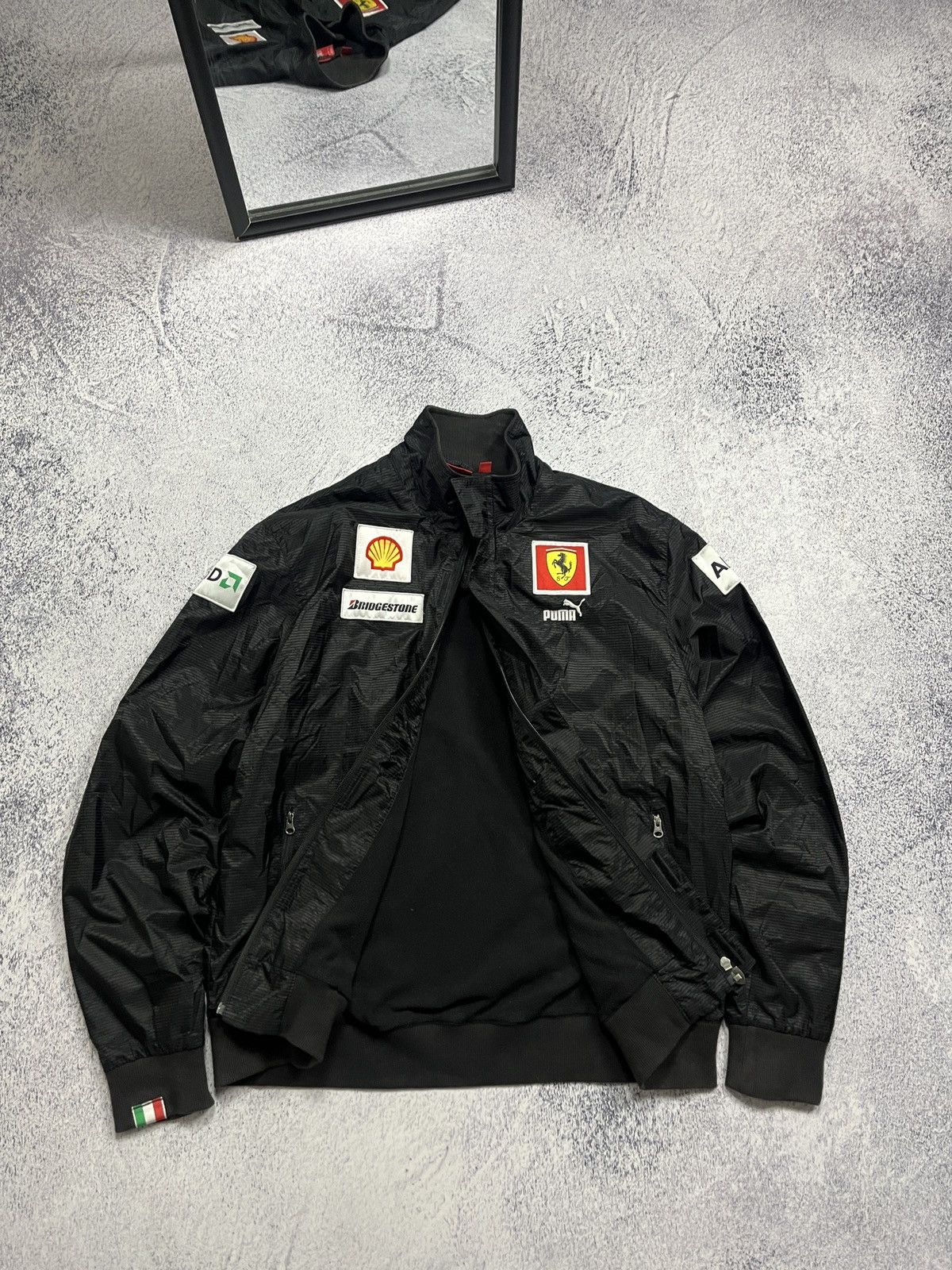 Ferrari × Formula 1 Vintage Ferrari F1 Puma Racing Jacket Hype Rare Marlboro Size US L / EU 52-54 / 3 - 8 Thumbnail