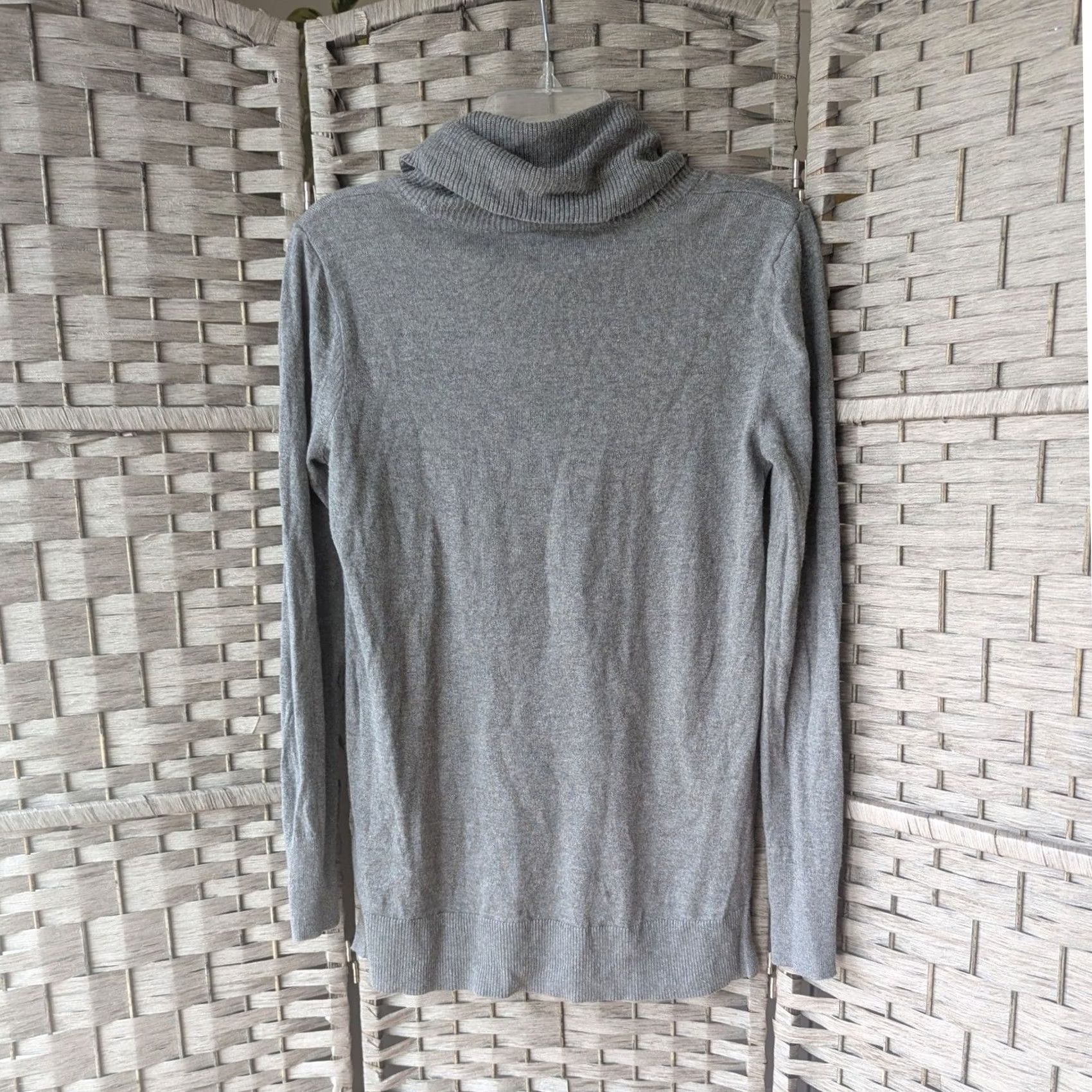 Loft Loft Gray Cowl Neck Sweater Long Sleeve Side Slits Sz S Minimalist Classic Cozy Size S / US 4 / IT 40 - 3 Thumbnail