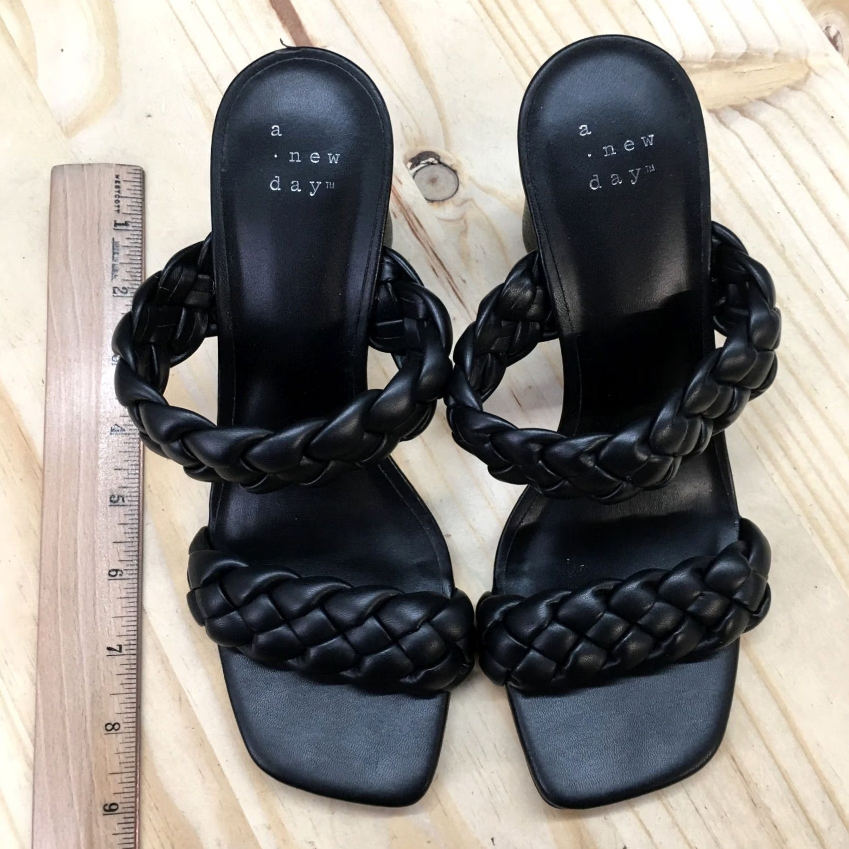 Vintage A New Day Sandals Womens 6.5 Two Braided Straps Slide Casual Black Faux Leather Size US 7 / IT 37 - 5 Thumbnail
