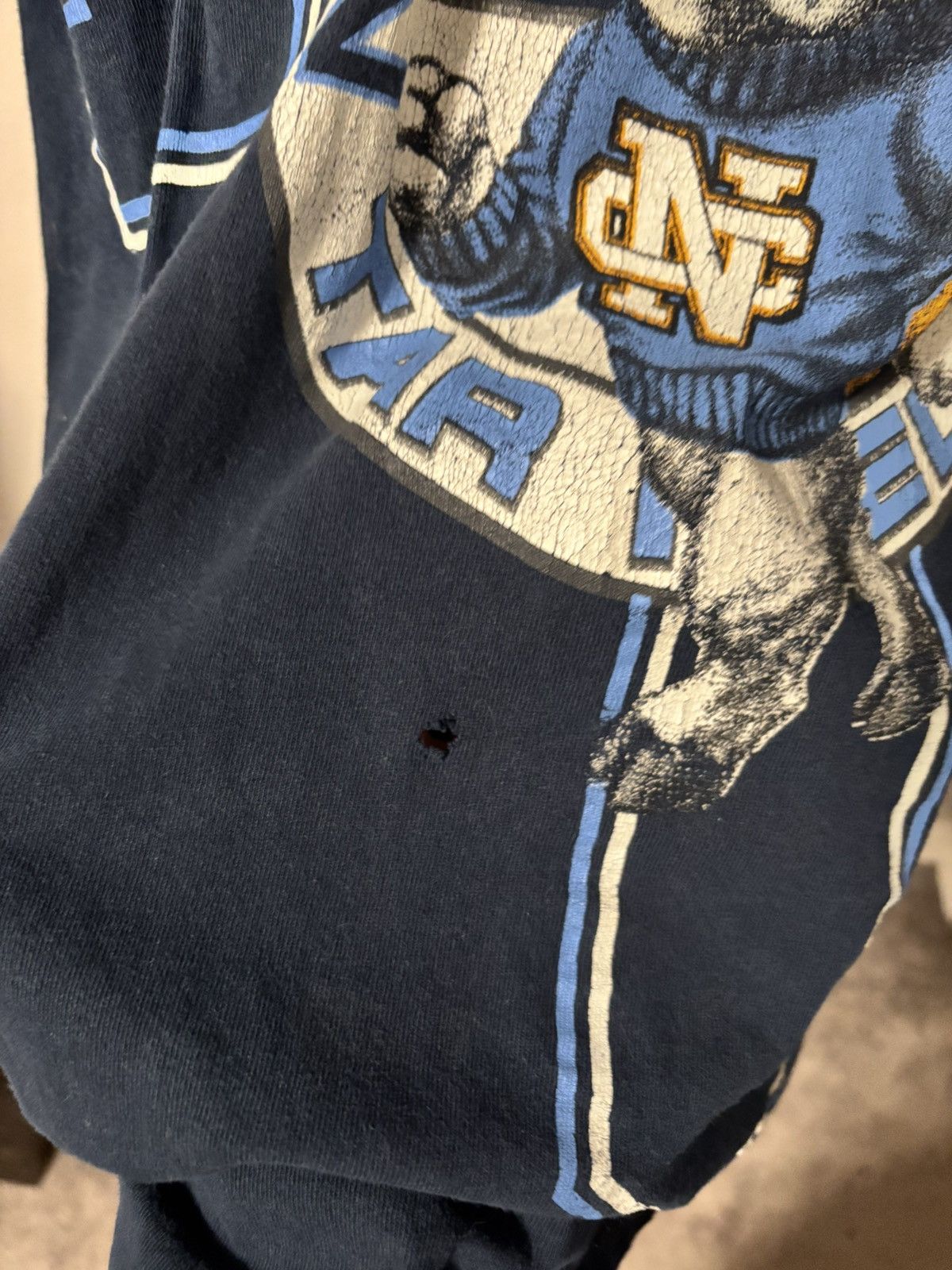 Vintage Vintage University of North Carolina Tarheels T shirt Size US XL / EU 56 / 4 - 5 Thumbnail
