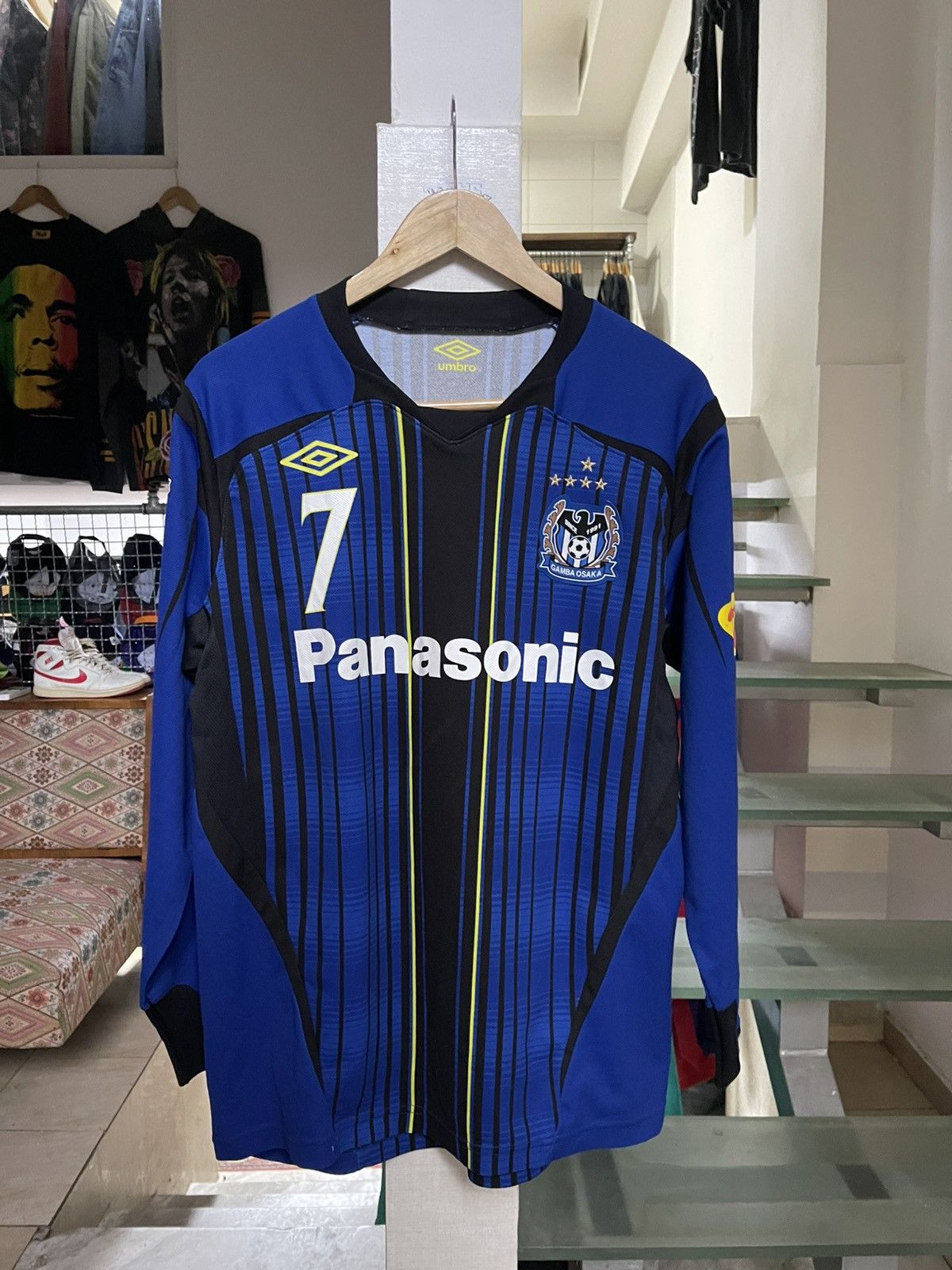 Umbro Gamba Osaka 2012 jersey Yasuhito Endo nr 7 Size US L / EU 52-54 / 3 - 1 Thumbnail