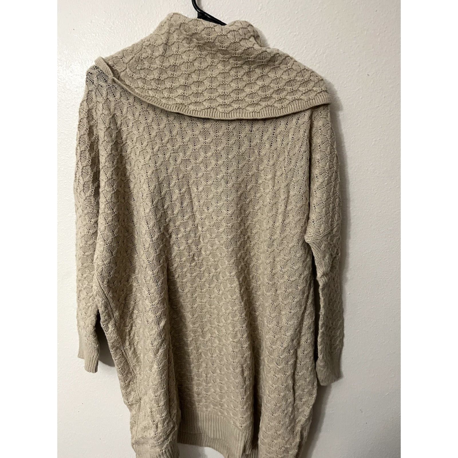 H&M H&M Crew Neck Beige Brown Oversized Sweater XS Women Regular Size Pullover Soft 90s Vintage? Size XS / US 0-2 / IT 36-38 - 3 Thumbnail