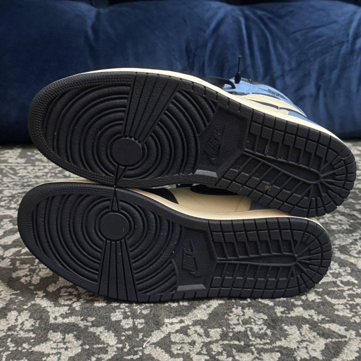 Nike Air Jordan 1 Retro High OG ‘Obsidian’ Size US 11.5 / EU 44-45 - 5 Thumbnail